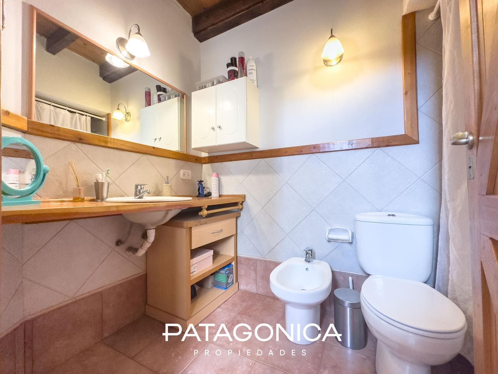 237 m² house with a view of the mountains - El Once neighborhood.