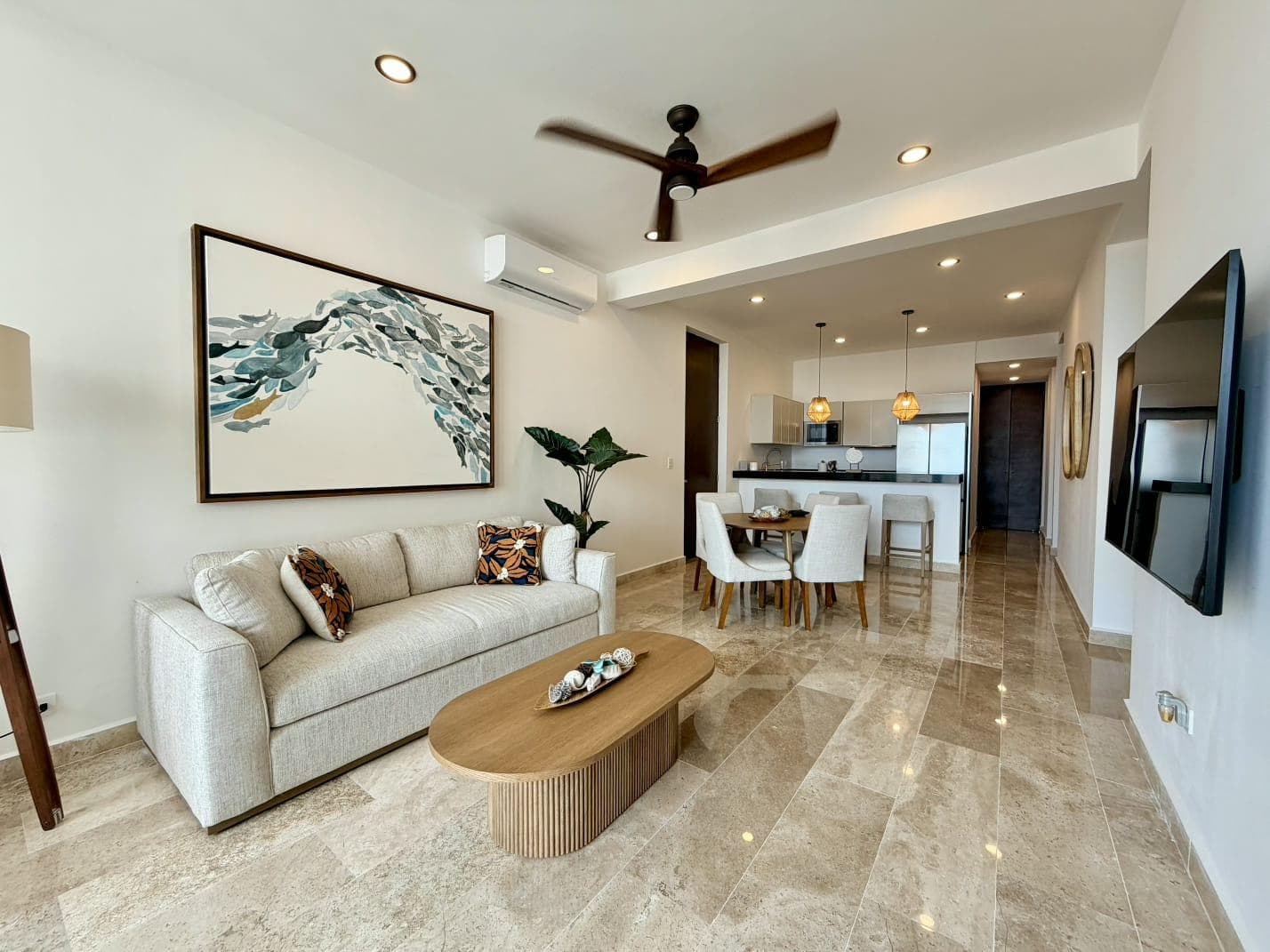 DEPARTAMENTO EN VENTA, 3 RECÁMARAS, AMUEBLADO, FRENTE AL MAR, TELCHAC PUERTO