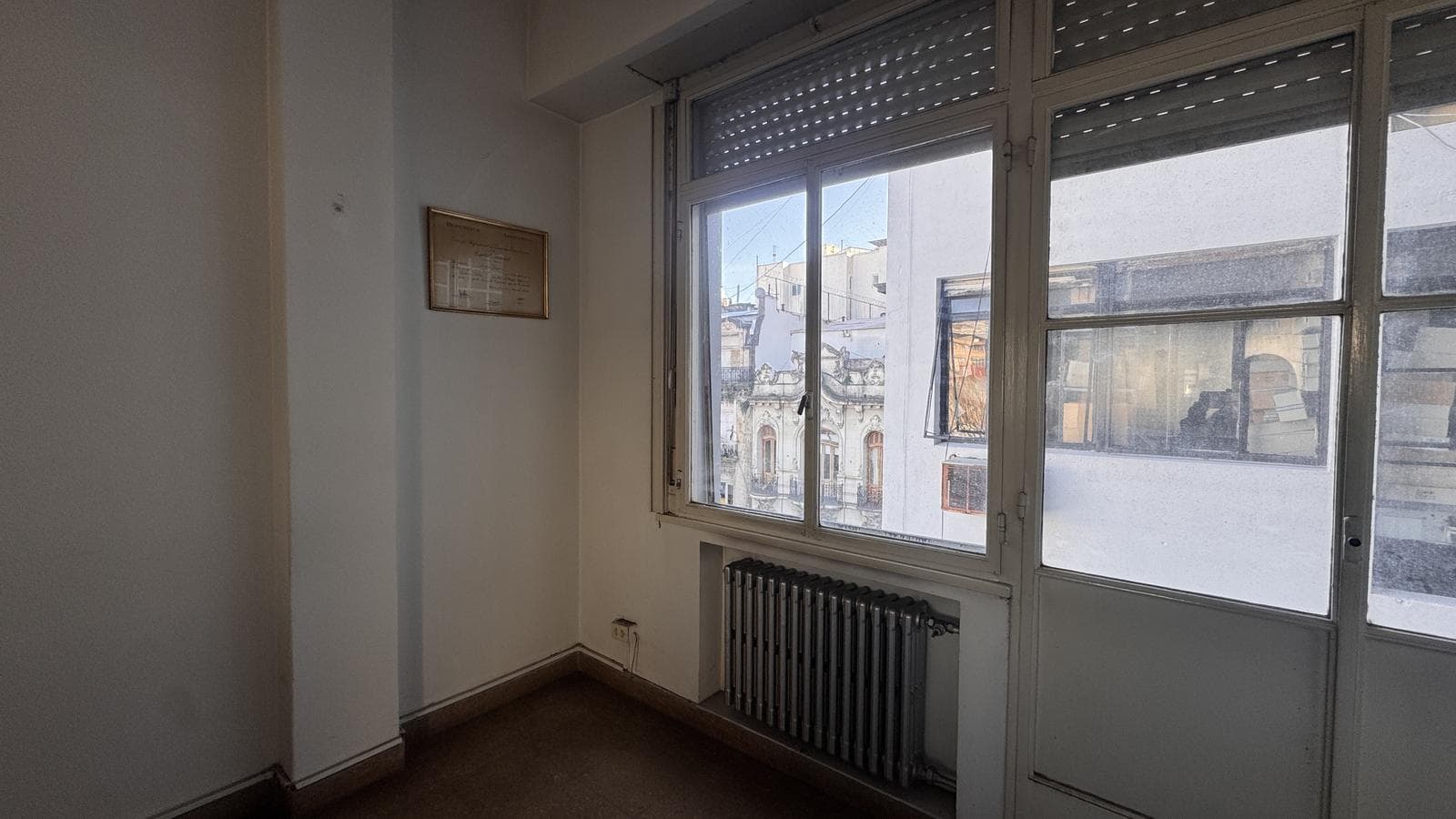Office for Sale in Monserrat