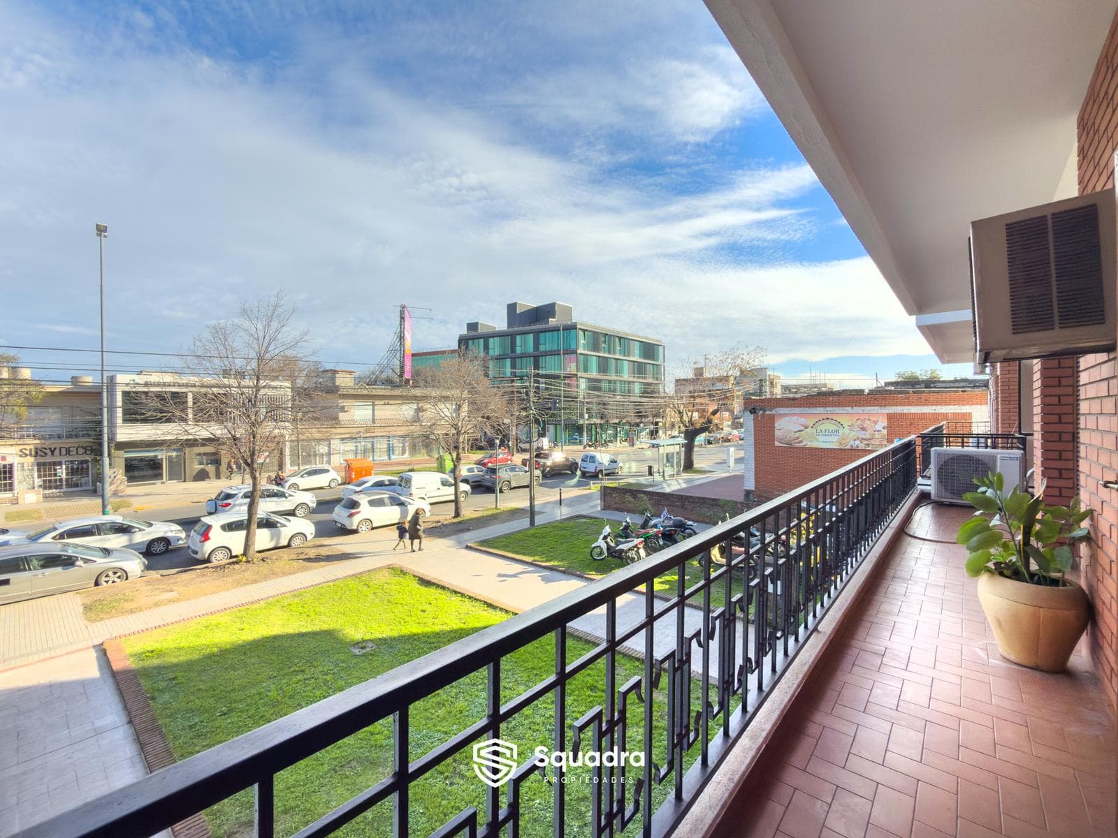FOR SALE | TRADE - 3-bedroom apartment with a balcony, terrace, patio, and storage room - QUALIFIES FOR A MORTGAGE.