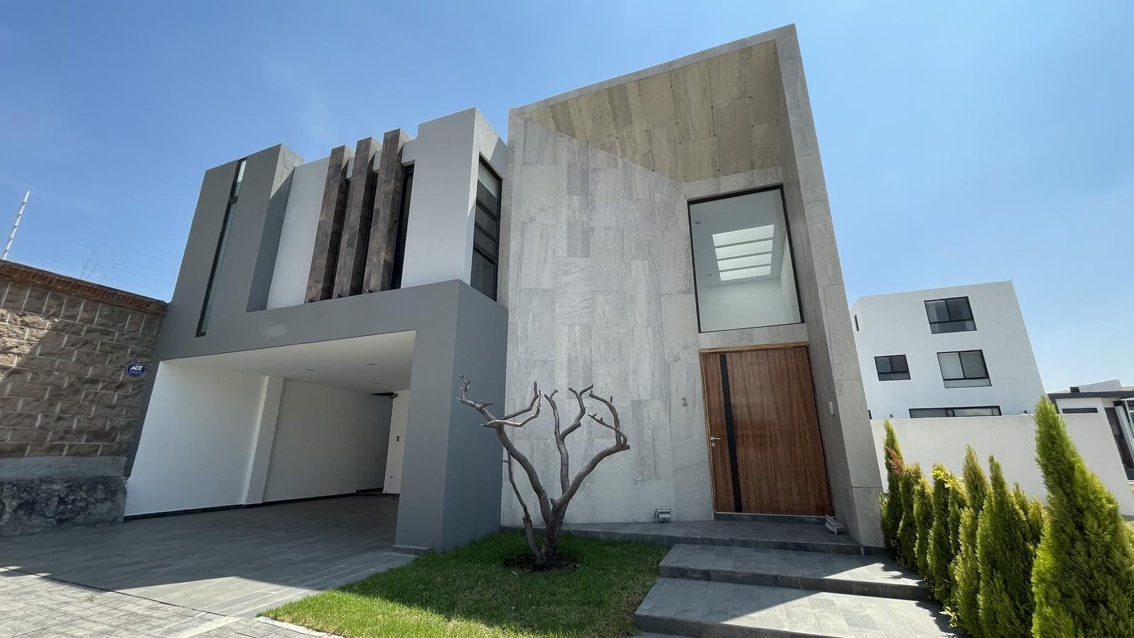House for Sale - Parque Sicilia - Lomas de Angelópolis
