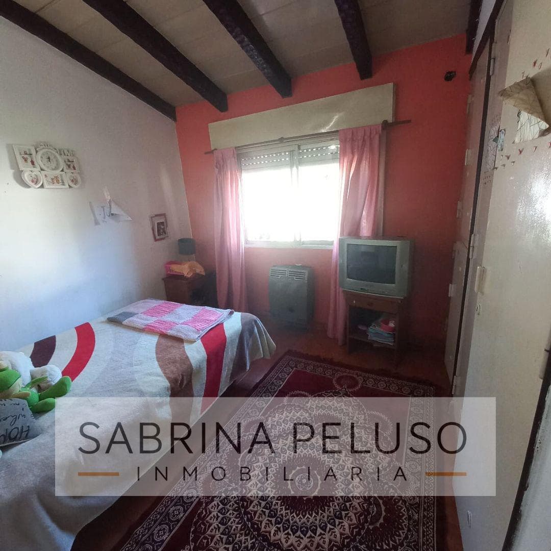 Country House for Sale in La Reja