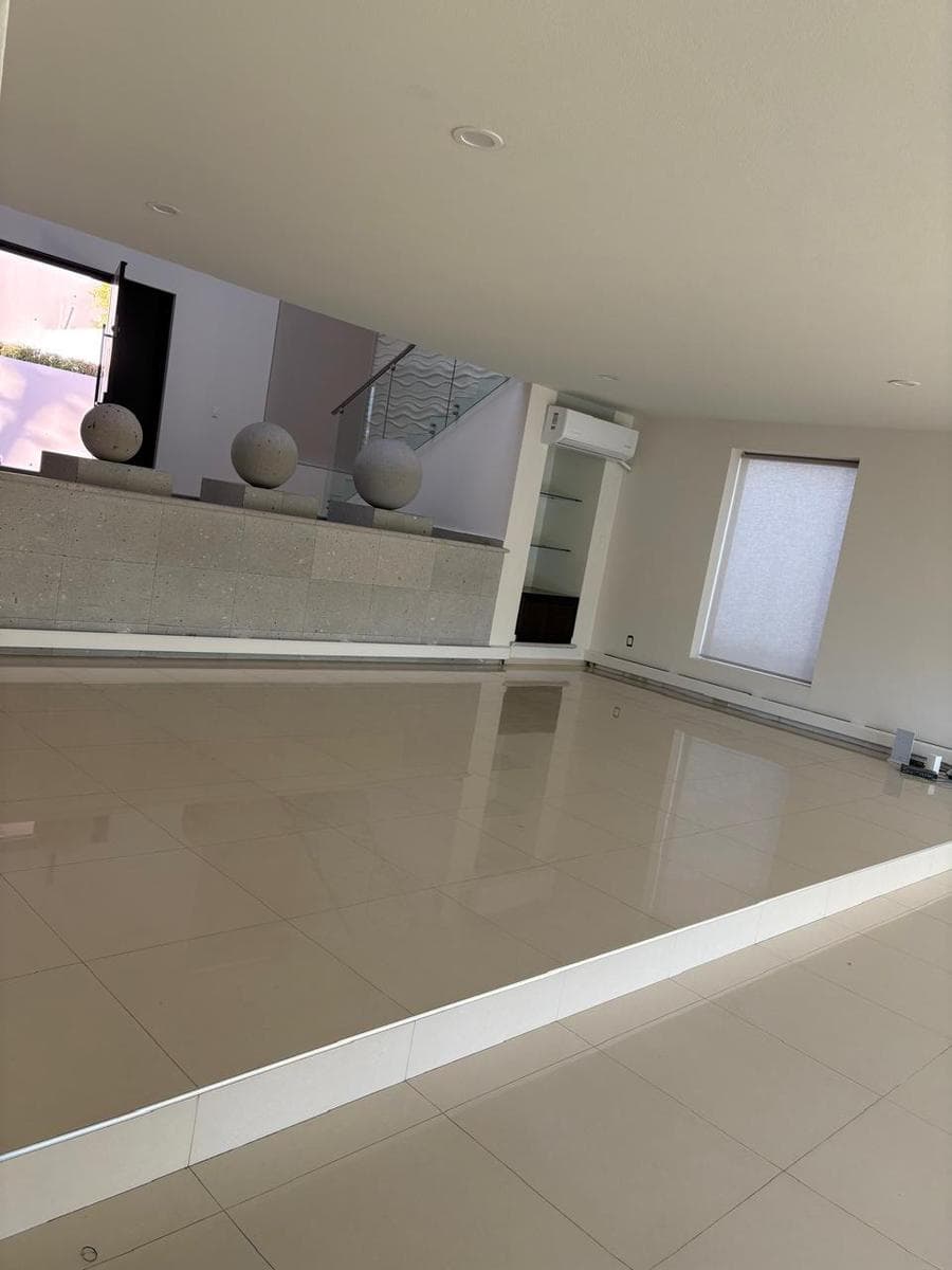 House for Sale: Hacienda in Valle Escondido, Atizapán, State of Mexico