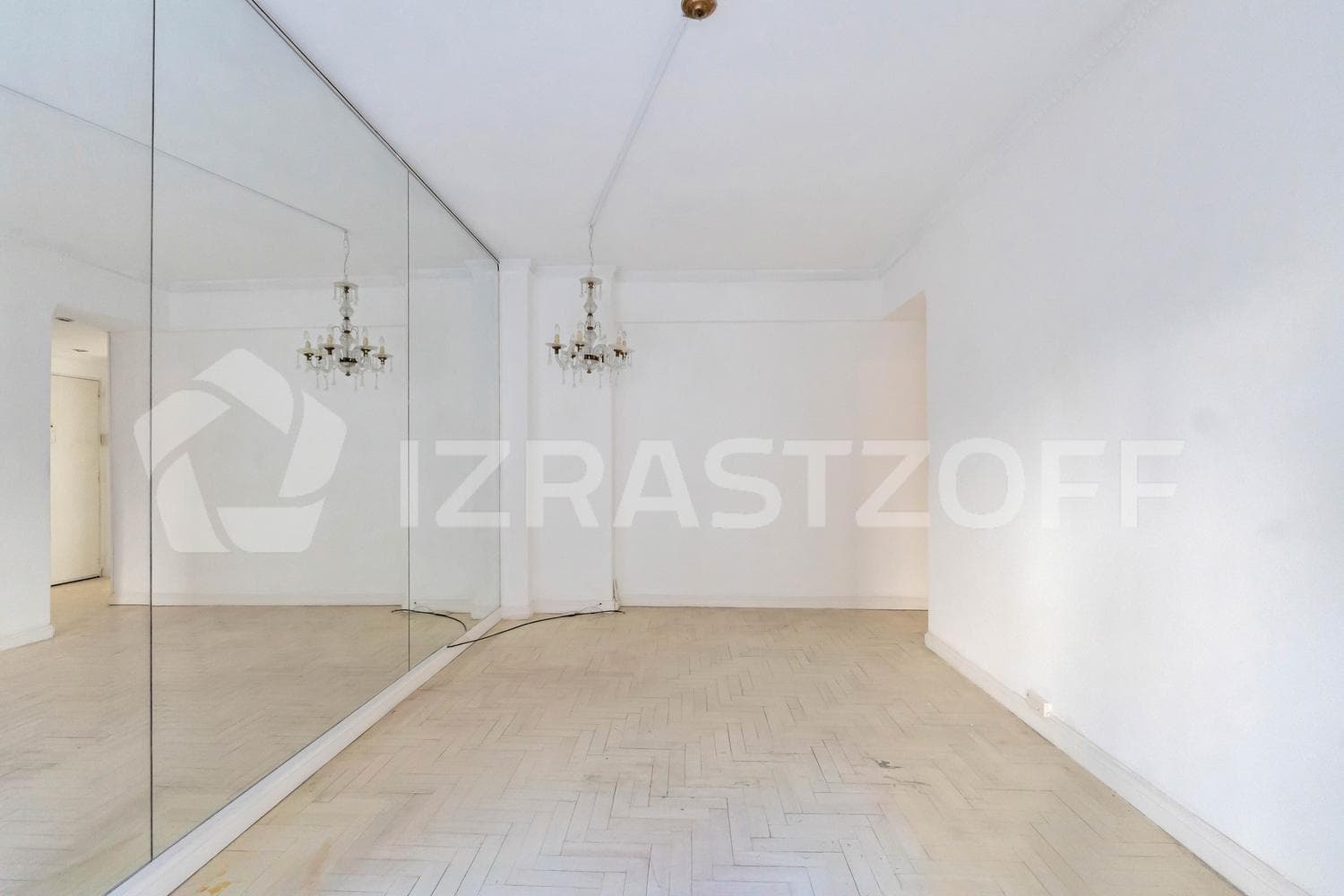 Apartment for sale in Recoleta. Two bedrooms, swimming pool in the building