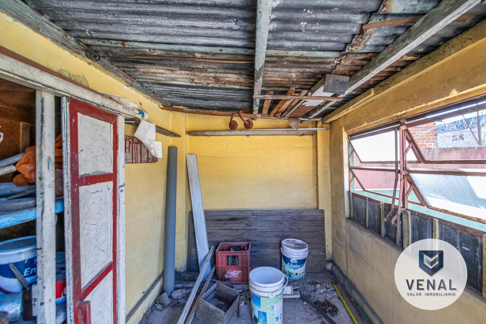 For Sale: 4-room house, 3 bedrooms, patio, terrace, double garage, José León Suárez