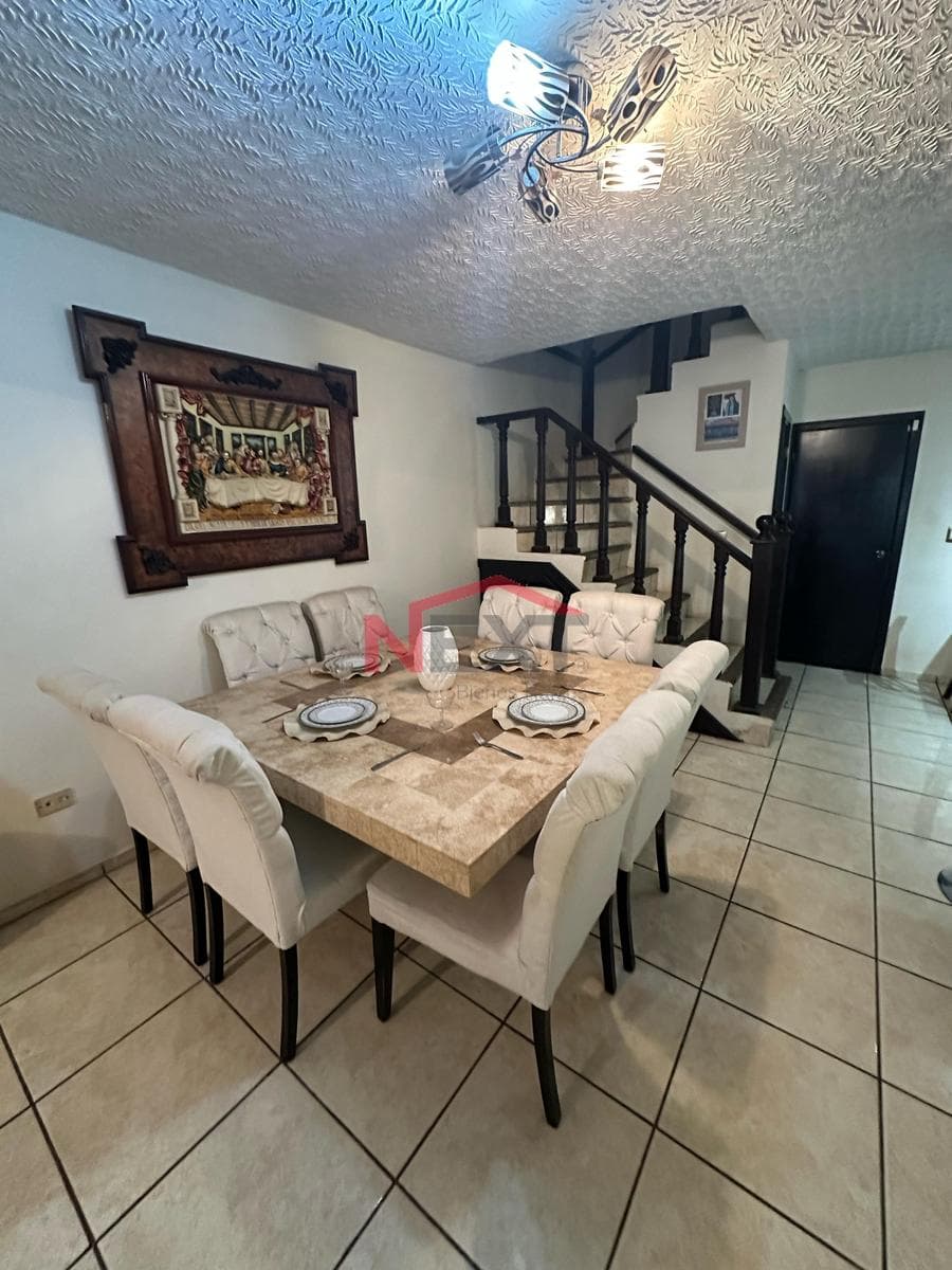 HOUSE FOR SALE LOCATED IN THE MONTECARLO NEIGHBORHOOD