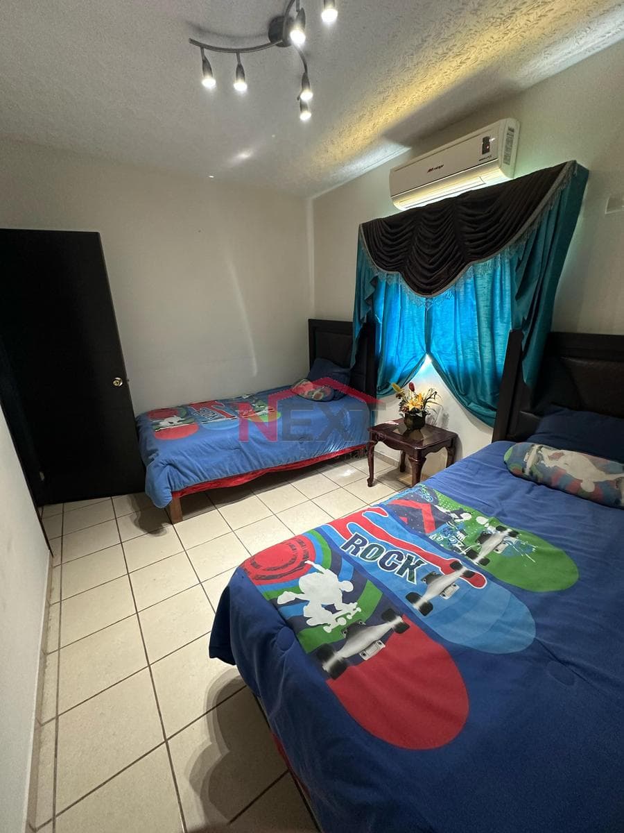 HOUSE FOR SALE LOCATED IN THE MONTECARLO NEIGHBORHOOD