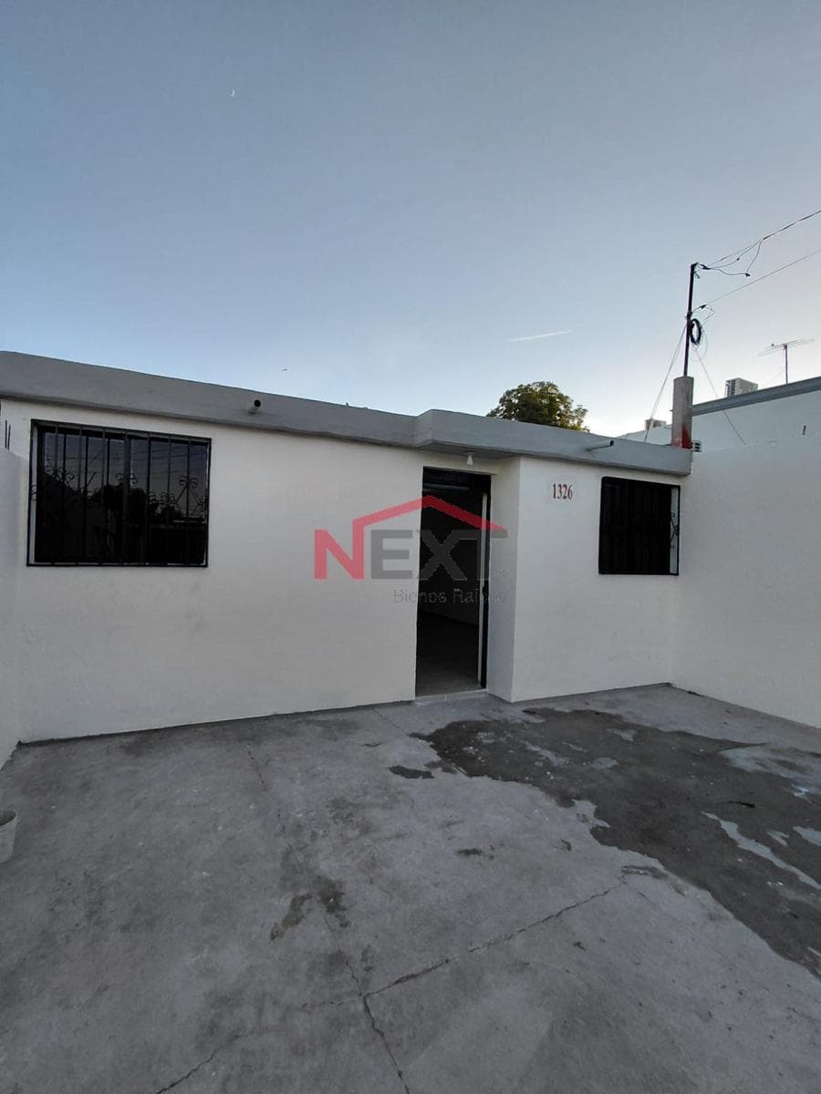 HOUSE FOR SALE IN THE VALLE DORADO NEIGHBORHOOD