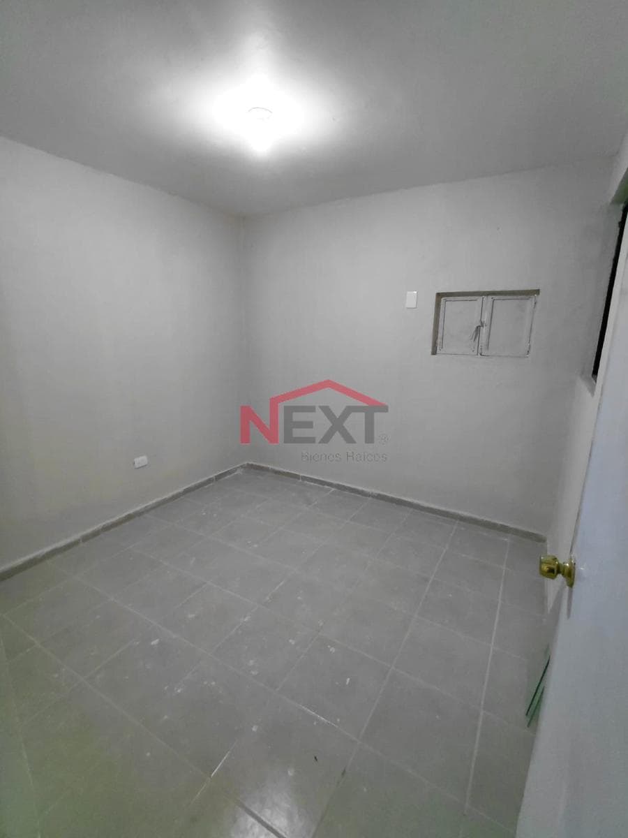 HOUSE FOR SALE IN THE VALLE DORADO NEIGHBORHOOD