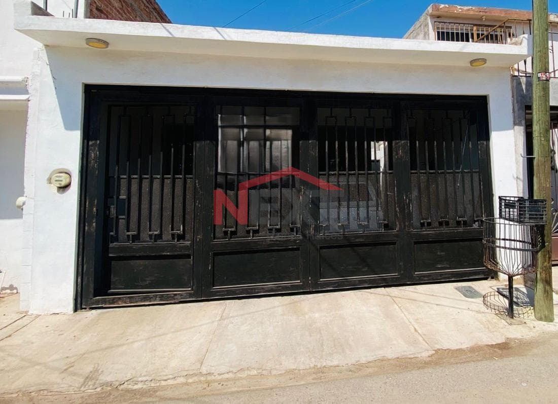 HOUSE FOR SALE IN VILLA BONITA