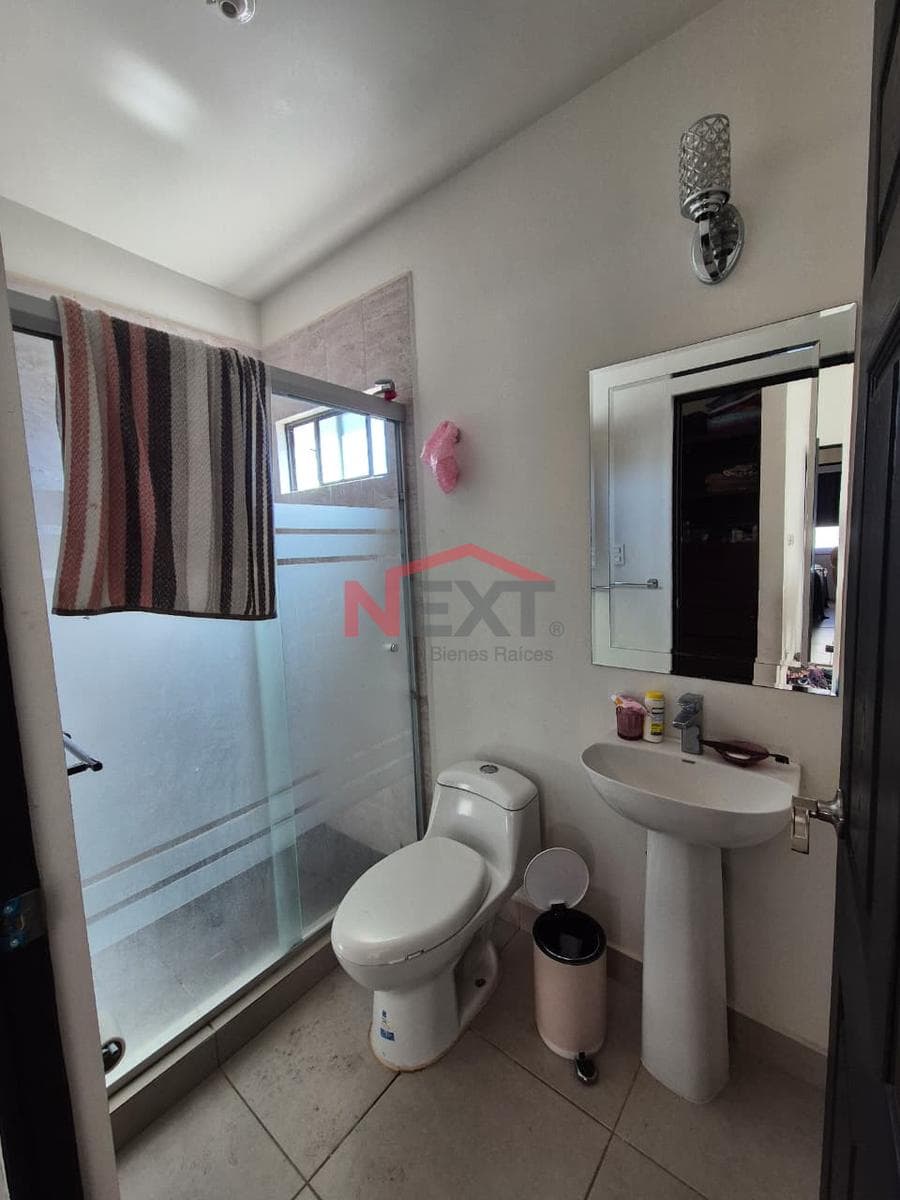 HOUSE FOR SALE IN NAINARI RESIDENTIAL, CATENA SECTION