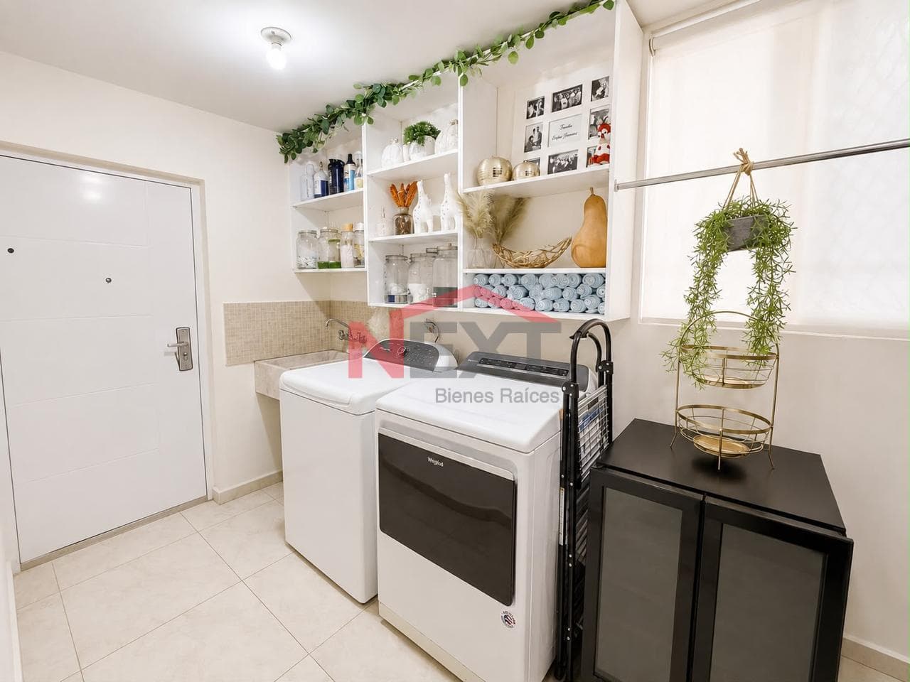 HOUSE FOR SALE IN LA RIOJA RESIDENTIAL AREA