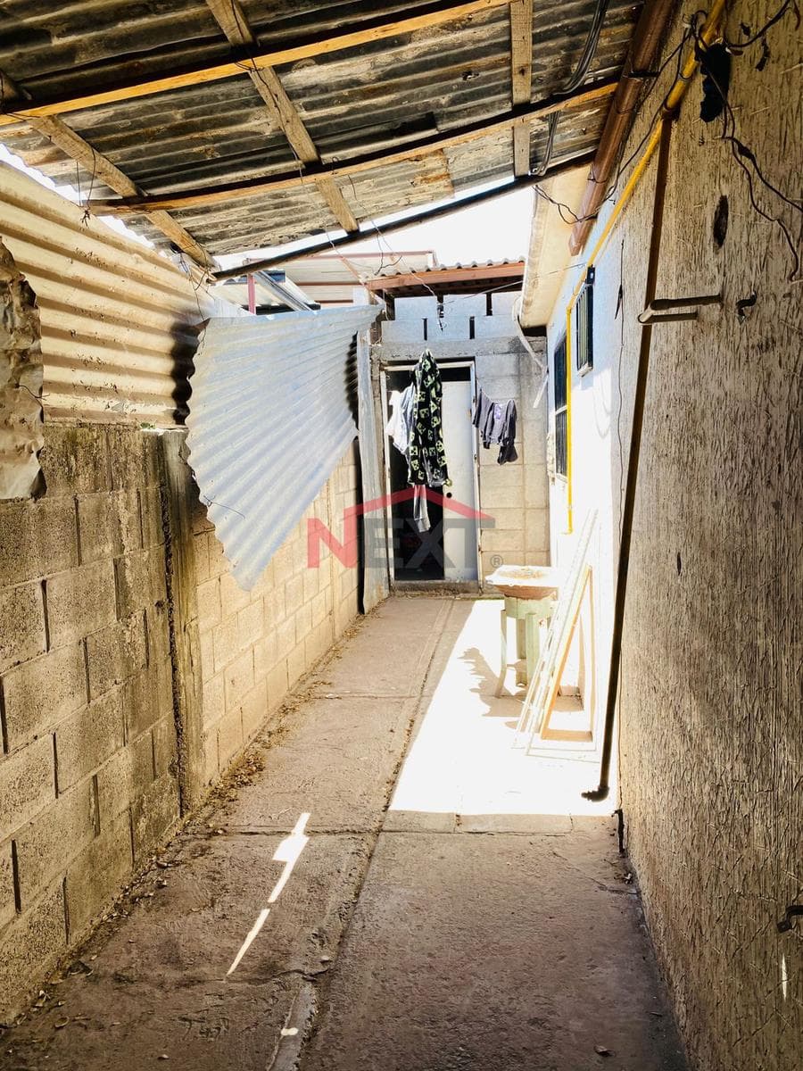 HOUSE FOR SALE IN THE LAS HACIENDAS SUBDIVISION
