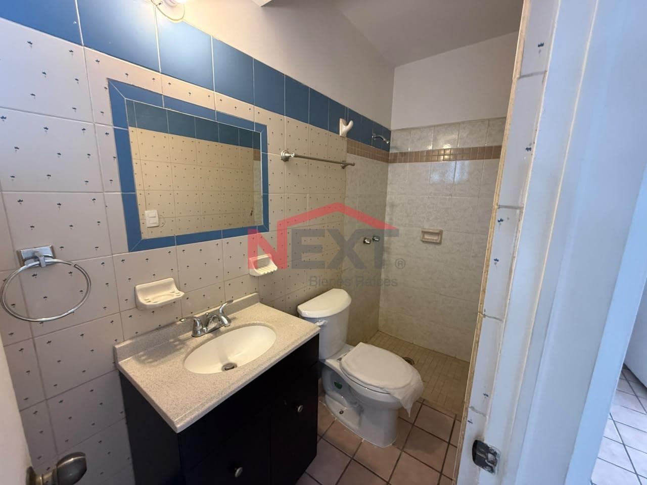 HOUSE FOR RENT IN THE MISION DEL SOL NEIGHBORHOOD