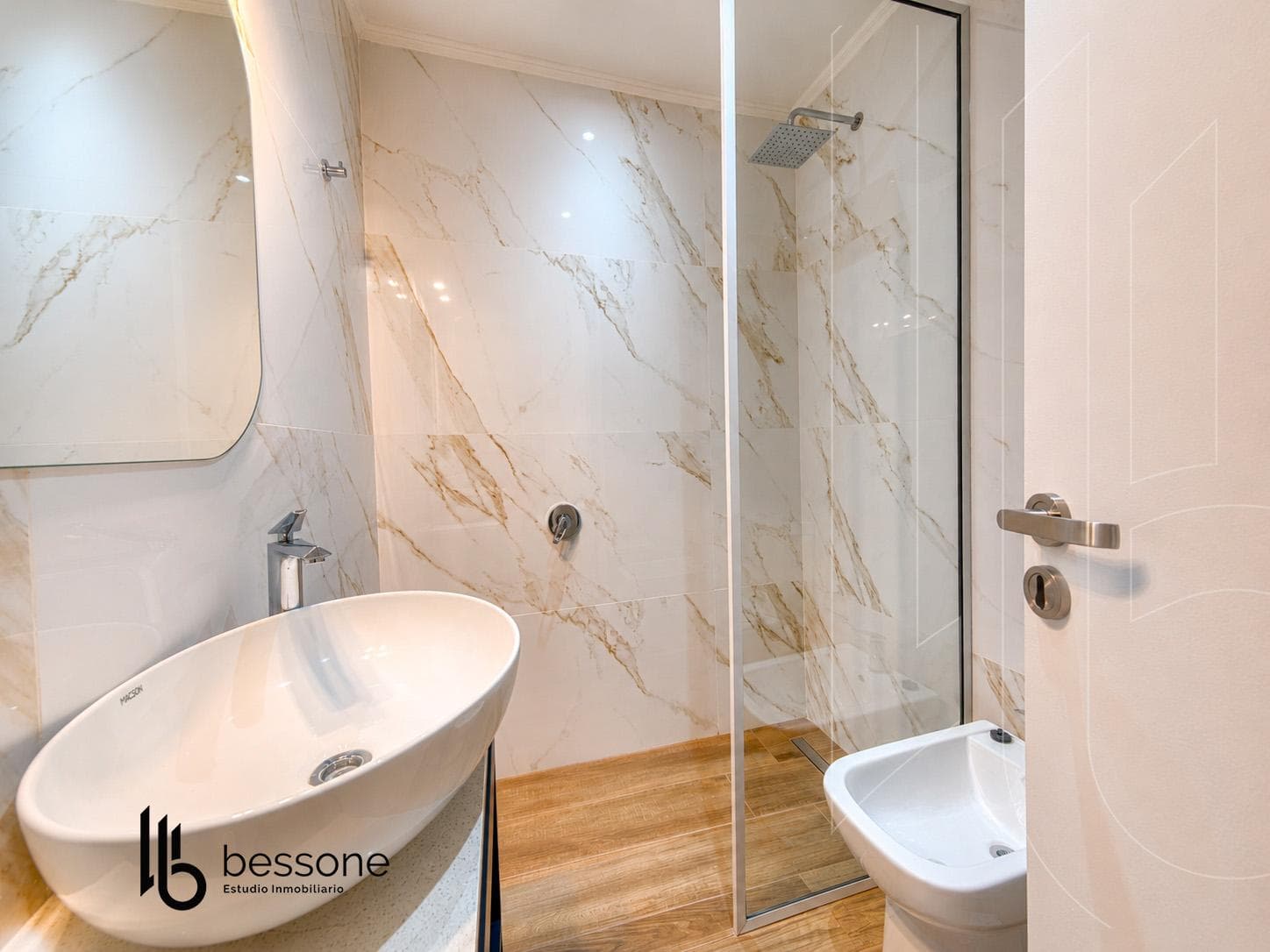 Modern 3-Bedroom Apartment: Excellence - Guemes