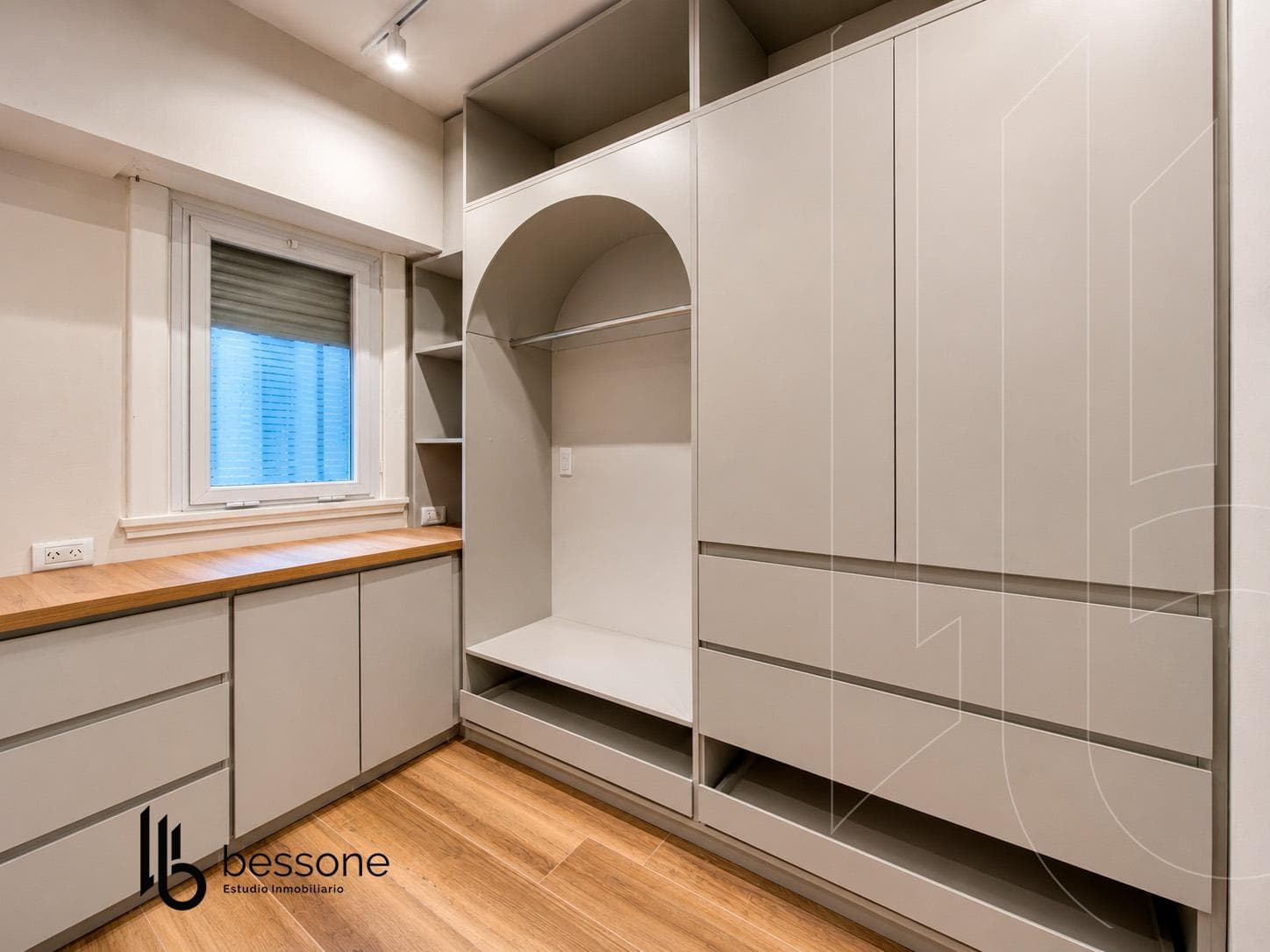 Modern 3-Bedroom Apartment: Excellence - Guemes