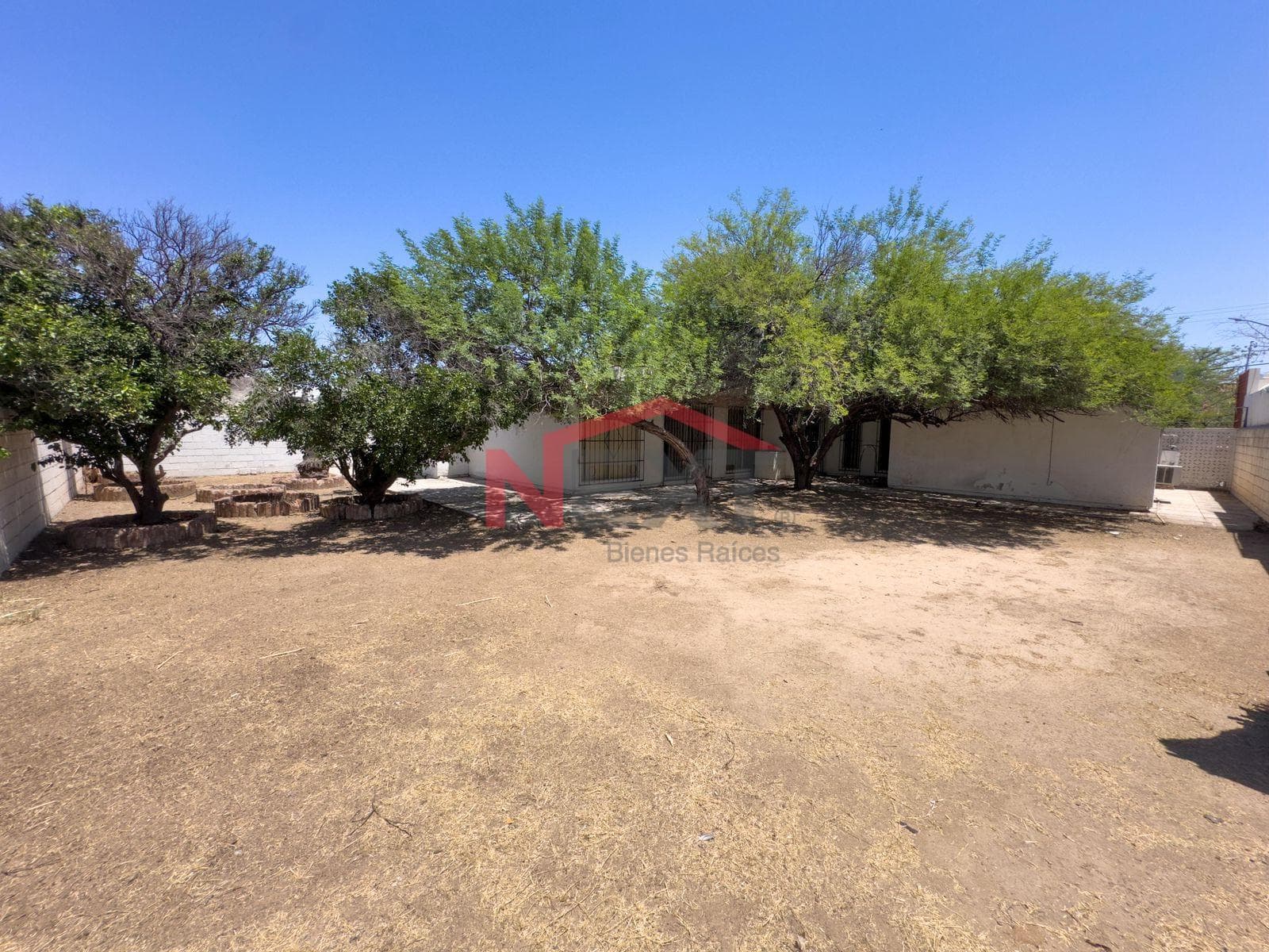 House for sale in Col. Villa Satelite