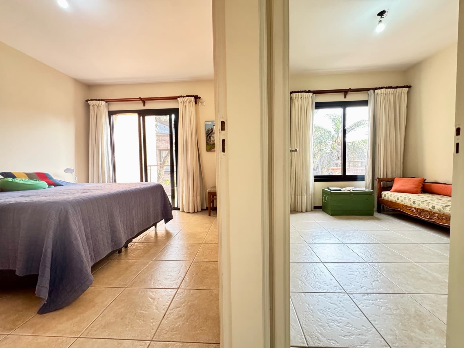 Beautiful Duplex - La Esquina Condominium, Pilar