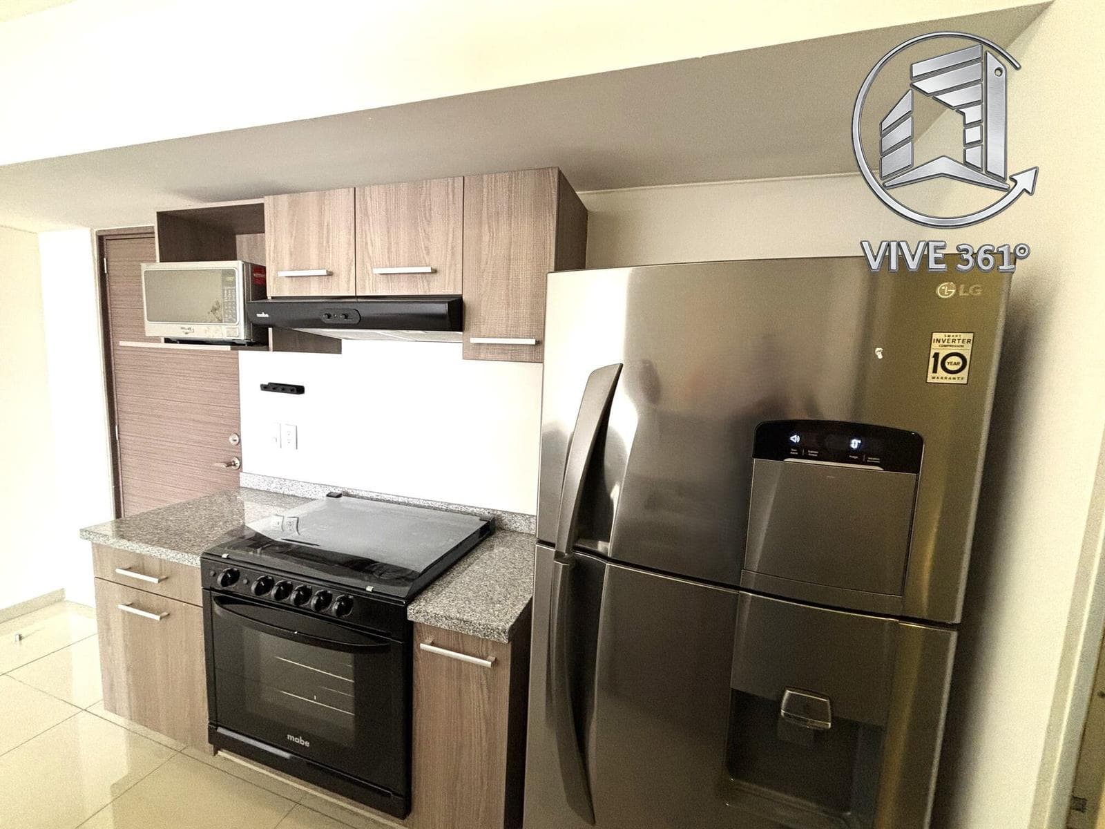 On Santa Fe Street: 2-Bedroom Apartment—For Rent or Sale