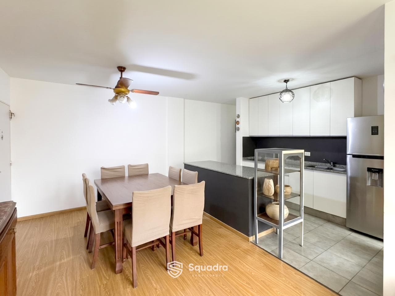 FOR SALE - 2-bedroom apartment with garage - Palos Verdes Condominiums, Fisherton.