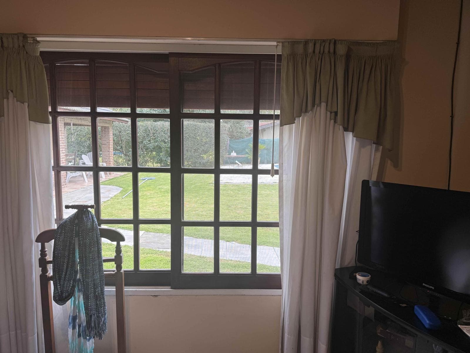 5-room house in the Maschwitz Village gated community