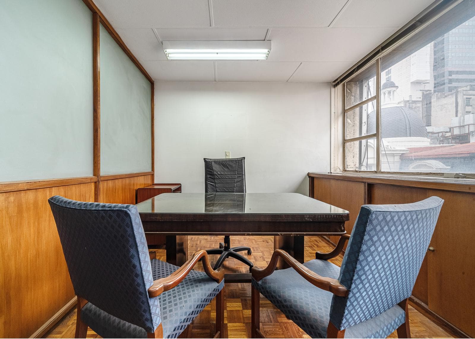 OFFICE FOR SALE IN THE MICROCENTER OF SAN NICOLAS