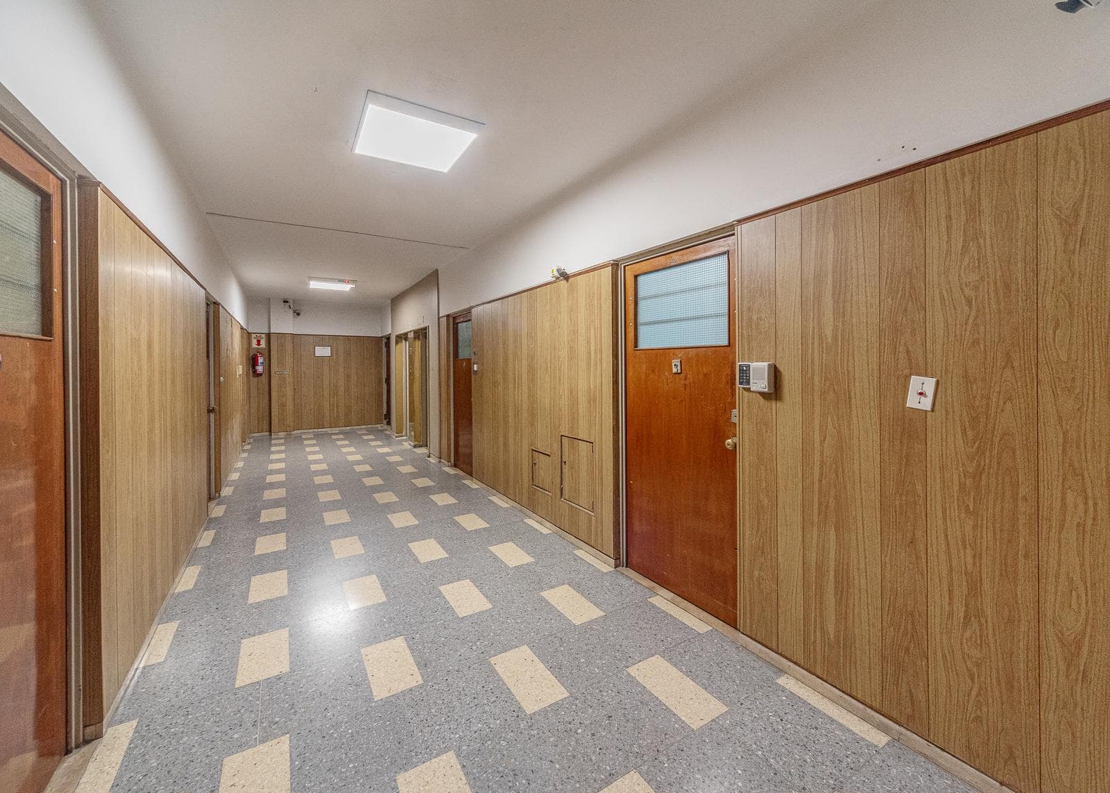 OFFICE FOR SALE IN THE MICROCENTER OF SAN NICOLAS