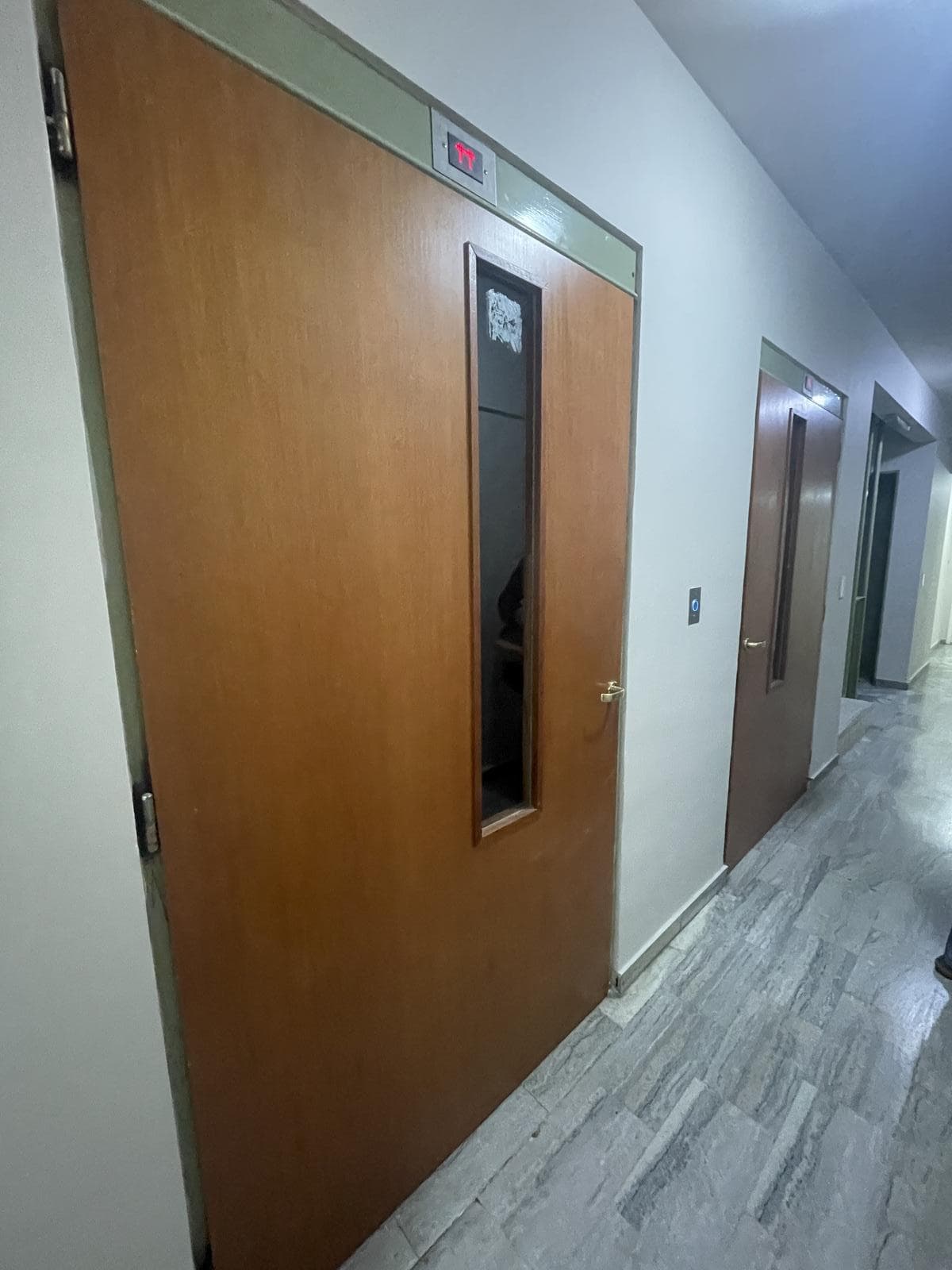 1-Bedroom Apartment for Sale - Ideal for Flipping
