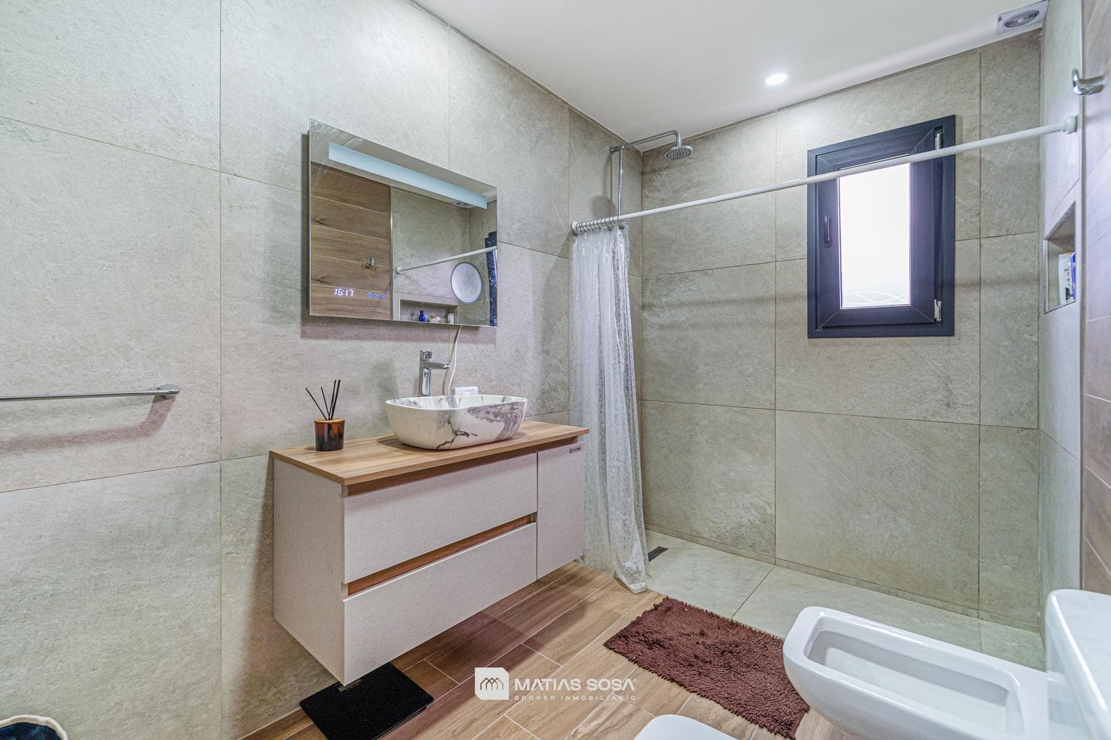 For Sale - House - 4 Rooms - Ground Floor - Tierras del Mar Gated Community