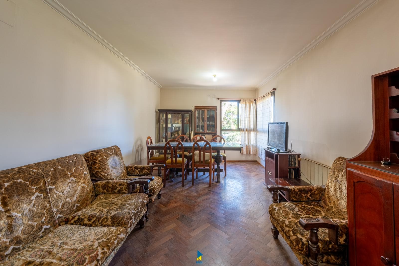 1-BEDROOM APARTMENT FOR SALE IN CASONAS DEL SUR WITH A POOL AND GARAGE
