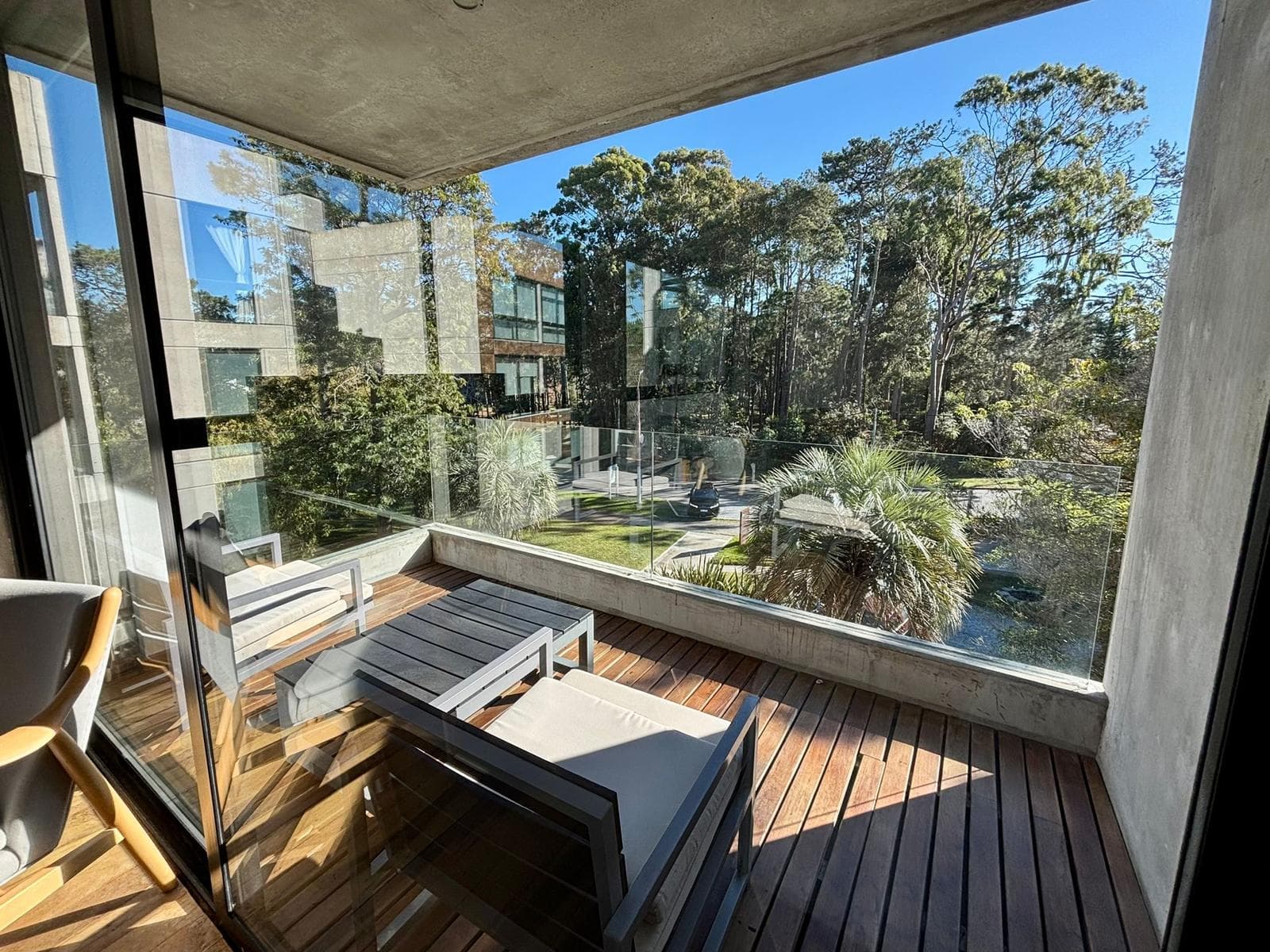 Annual and Winter Rentals: 2-Bedroom Apartment in San Rafael, Punta del Este