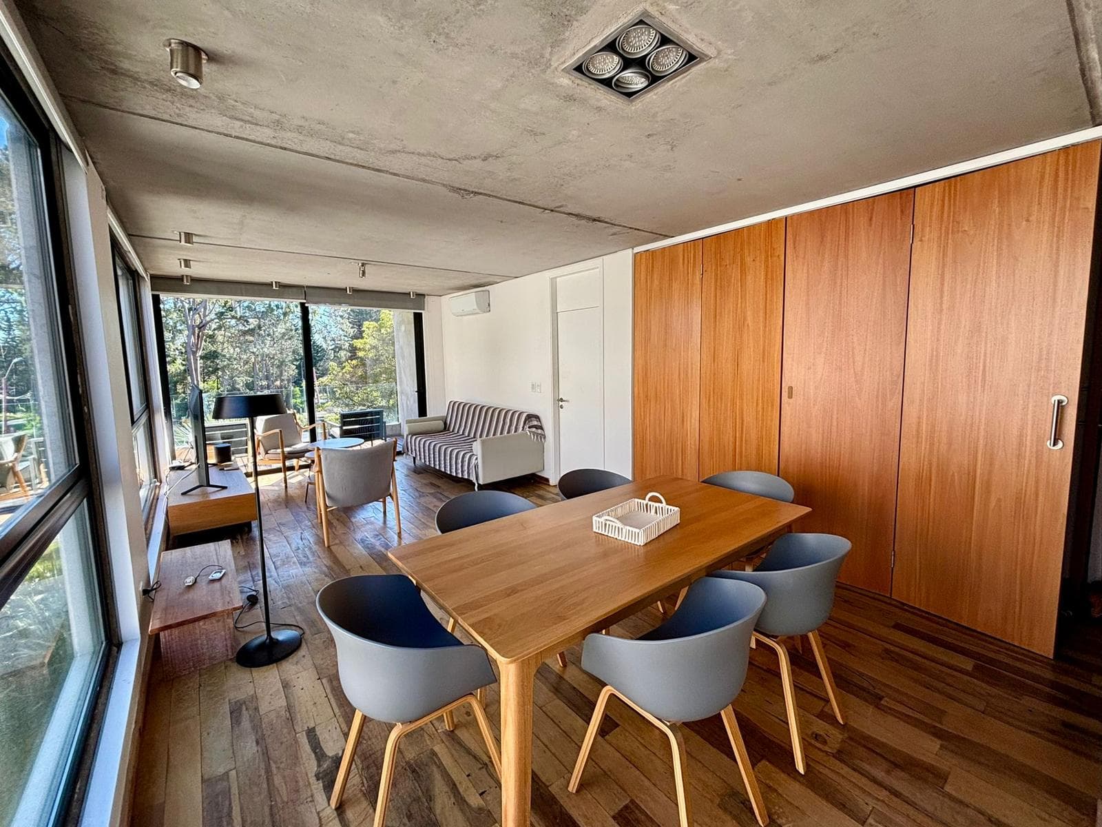 Annual and Winter Rentals: 2-Bedroom Apartment in San Rafael, Punta del Este