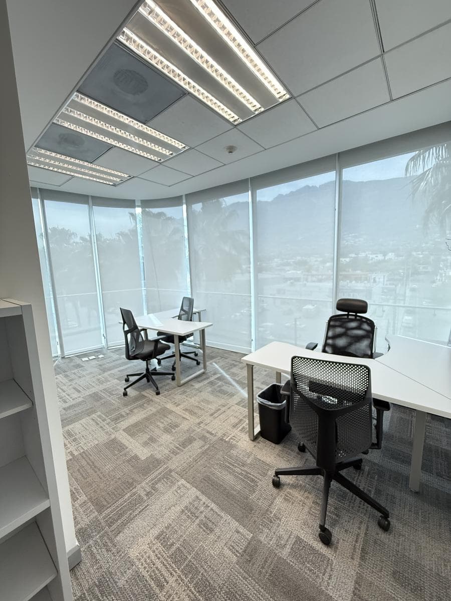 FULLY FURNISHED OFFICE FOR RENT