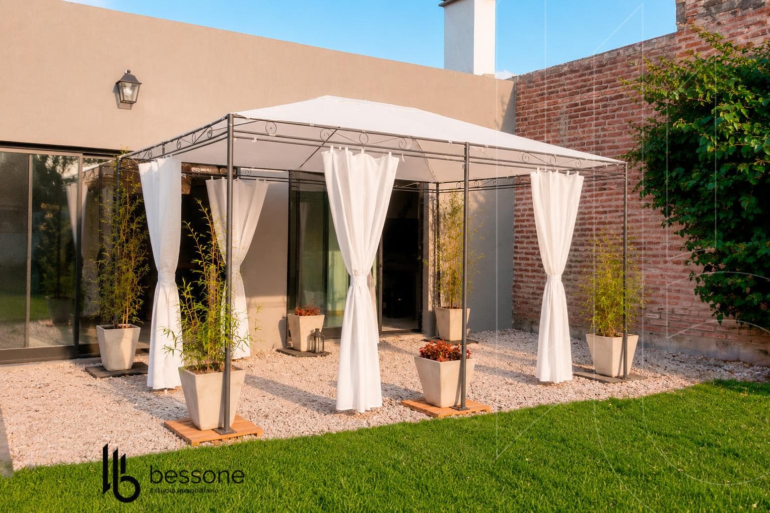 4-Bedroom House with Barbecue Area in Pinos de Anchorena