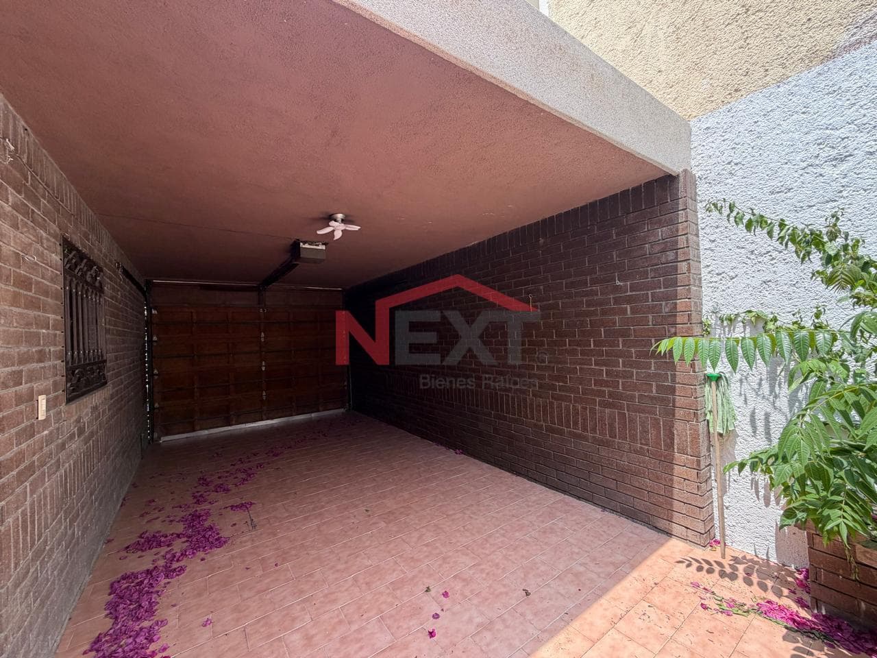 Single-Story Corner House North of Saltillo | Col. Doctores |???? 245 m² Lot ????220 m² Floor Area