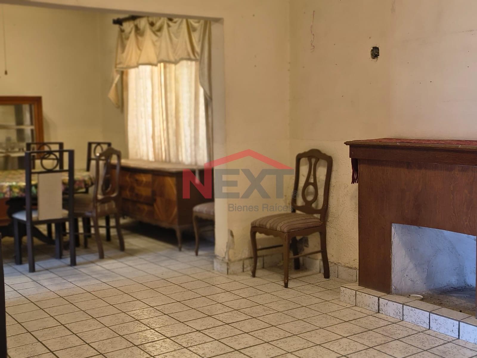 HOUSE FOR SALE IN COLONIA CENTRO