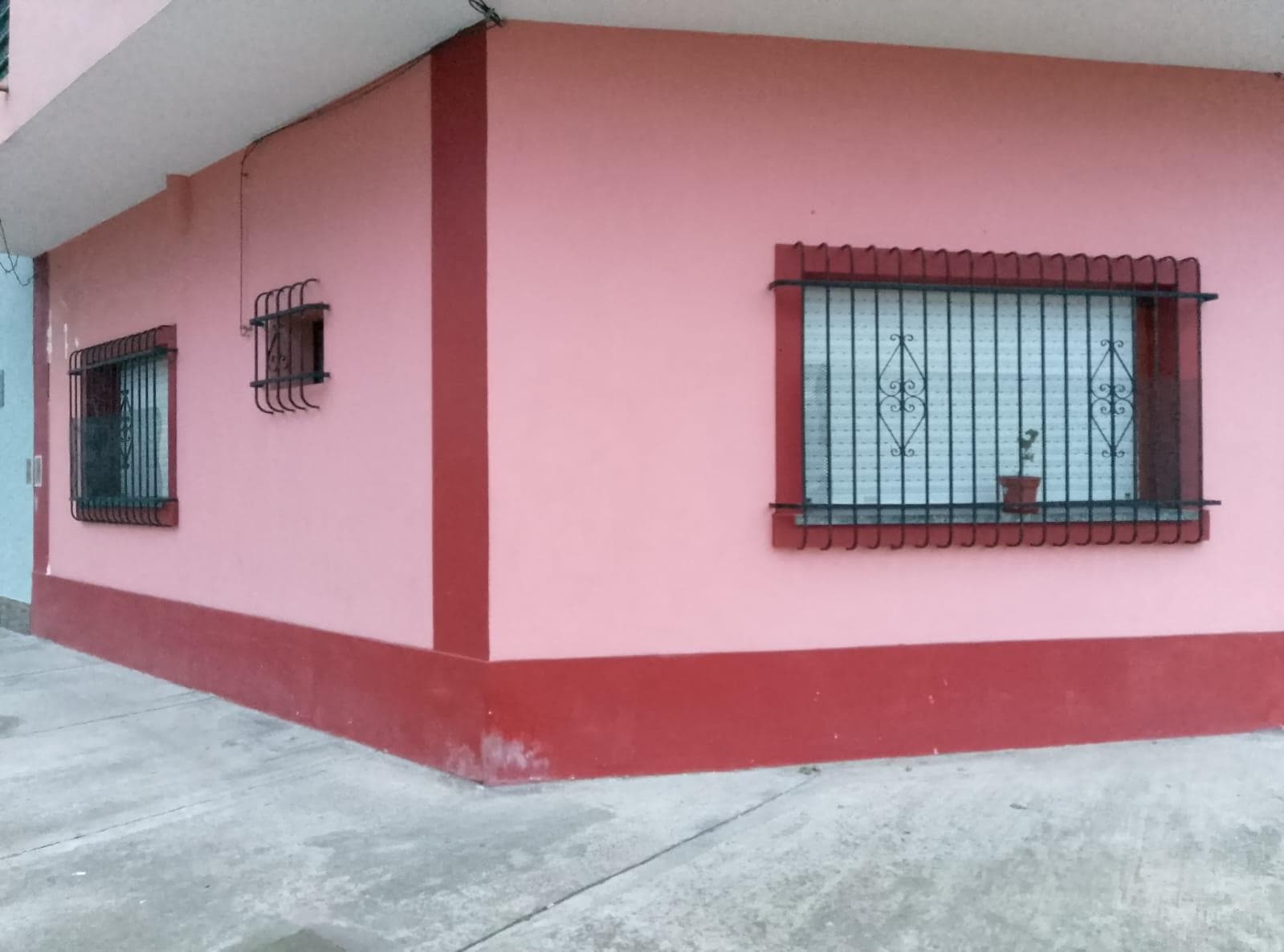 3-Bedroom Penthouse for Rent in Remedios de Escalada