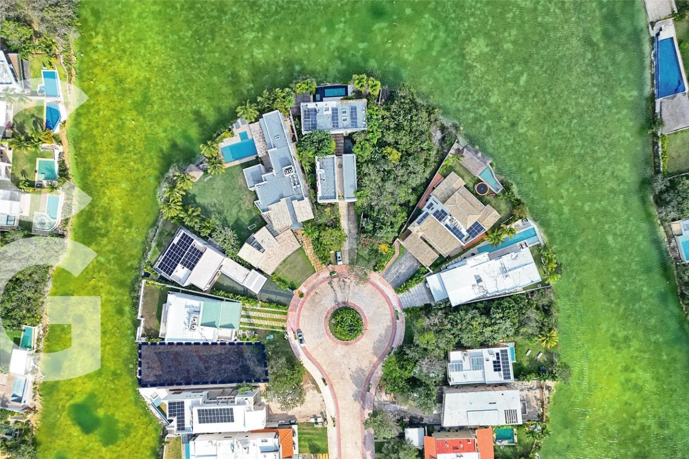 Land for Sale in Cancún in the Lagos del Sol Residential Community, Across from the Lake