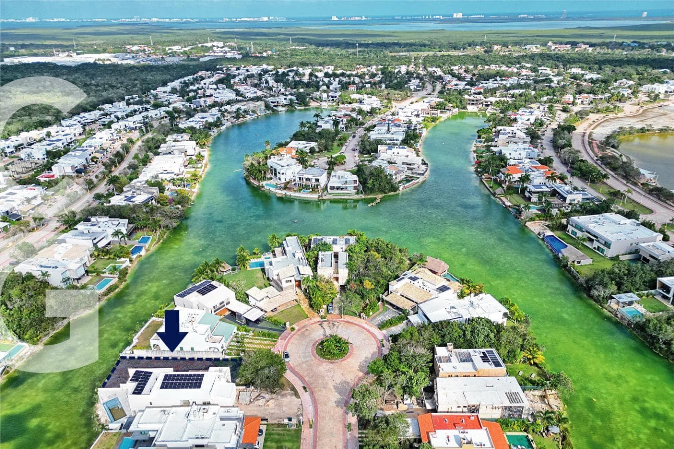 Land for Sale in Cancún in the Lagos del Sol Residential Community, Across from the Lake