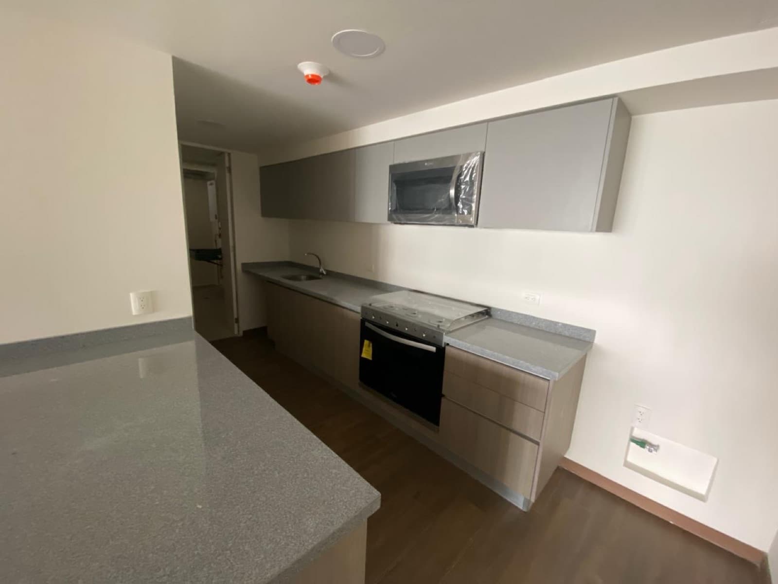 Apartment for sale in Santa Fe: 2 bedrooms, 2 bathrooms, 2 parking spaces, amenities, security