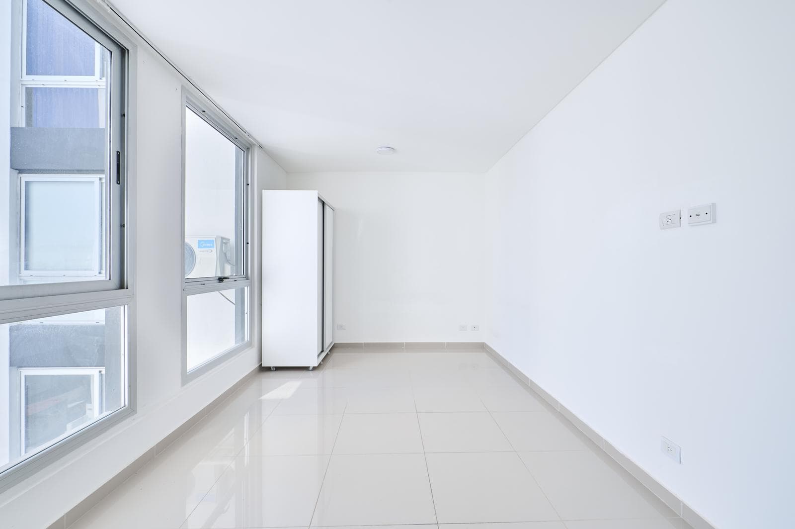 BRAND-NEW STUDIO APARTMENT FOR SALE - CABALLITO