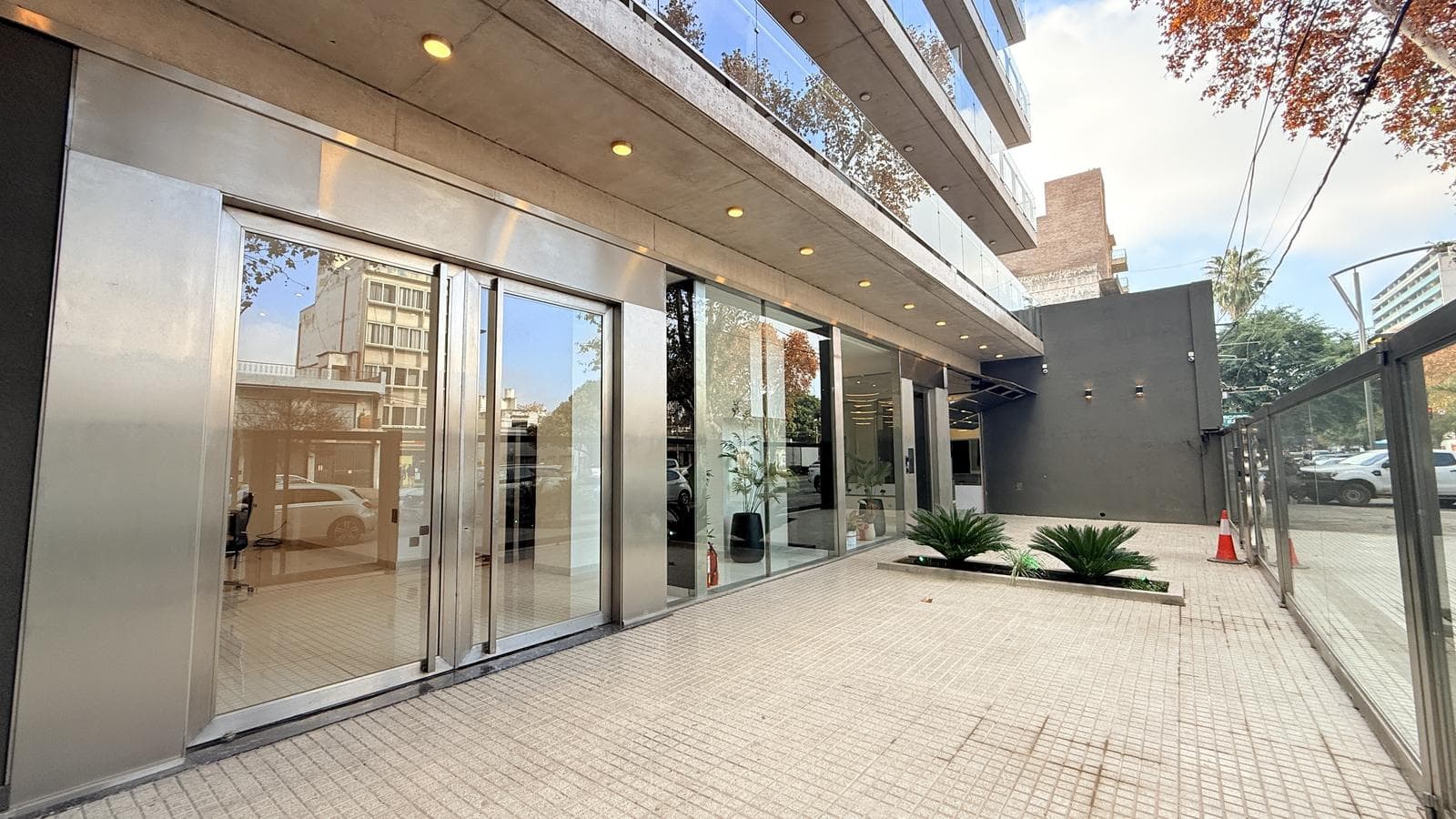 Brand-New Covered Parking Spaces for Sale on Avenida Pellegrini, Echesortu