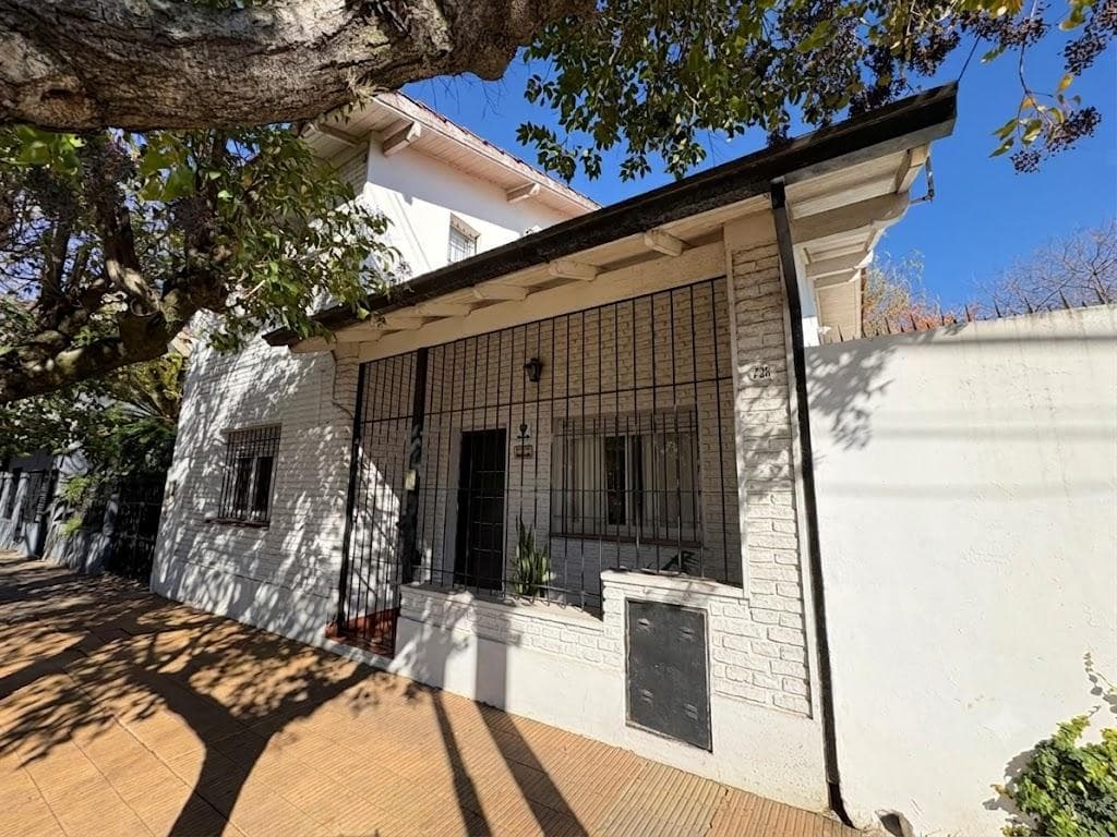 House in San Isidro