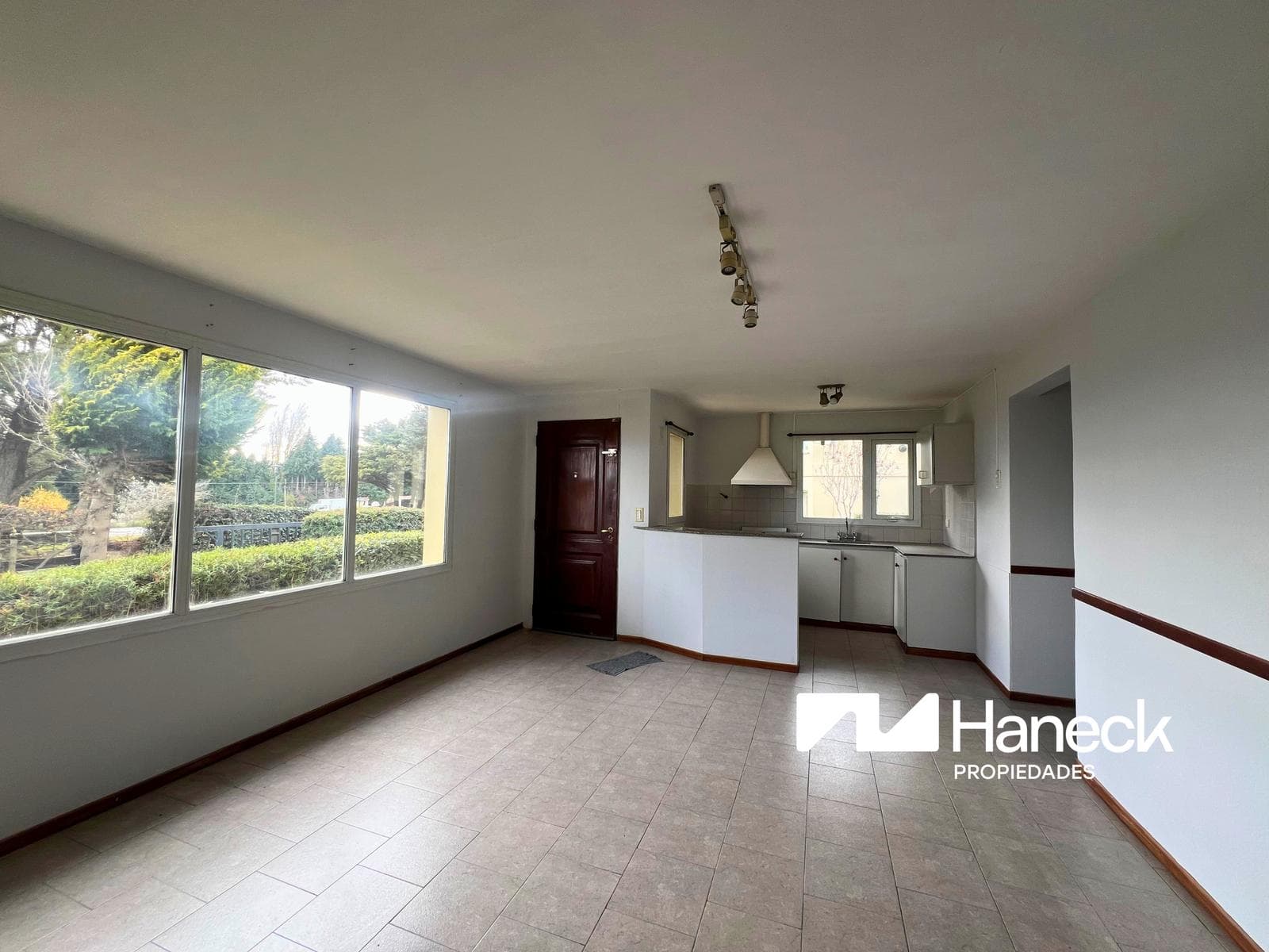 FOR RENT: Single-story house, 2 bedrooms, Bariloche