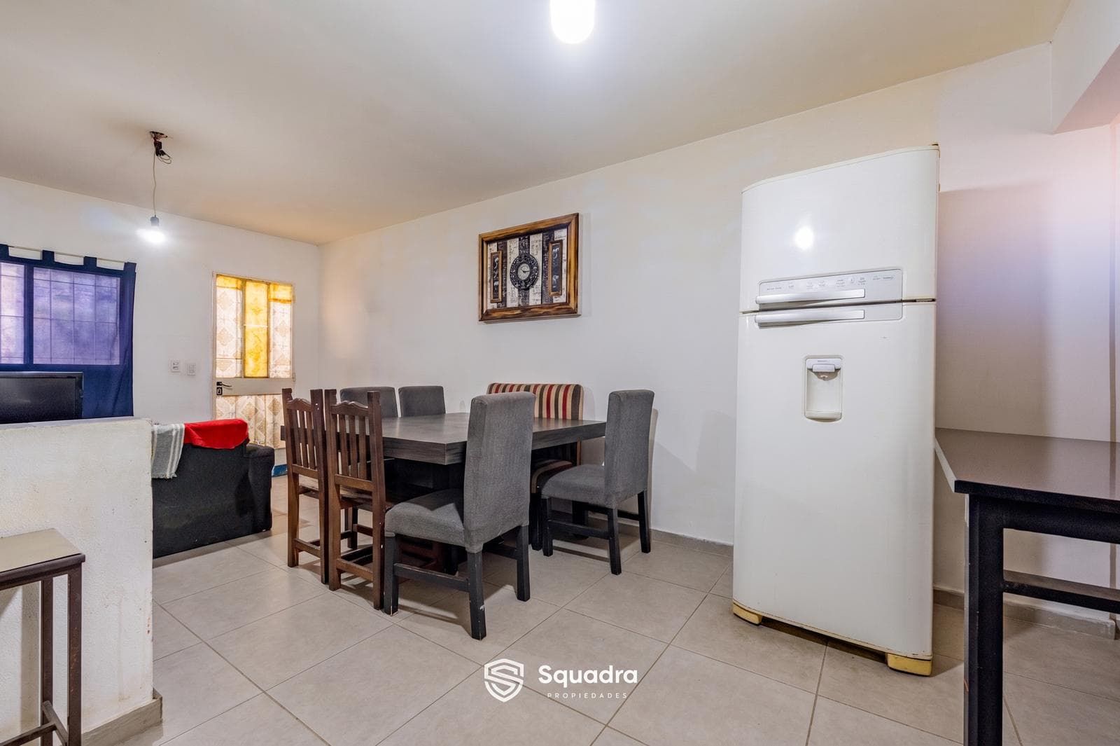 FOR SALE - House with a hallway in a renovated apartment building, 2 bedrooms, patio - Belgrano Neighborhood, Rosario.