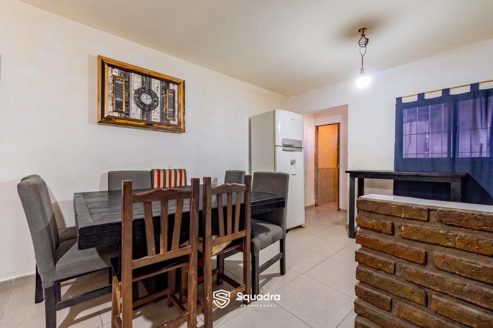 FOR SALE - House with a hallway in a renovated apartment building, 2 bedrooms, patio - Belgrano Neighborhood, Rosario.