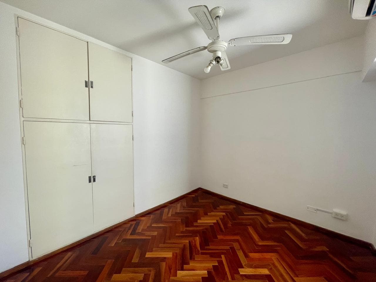 2-Bedroom Apartment in Villa del Parque