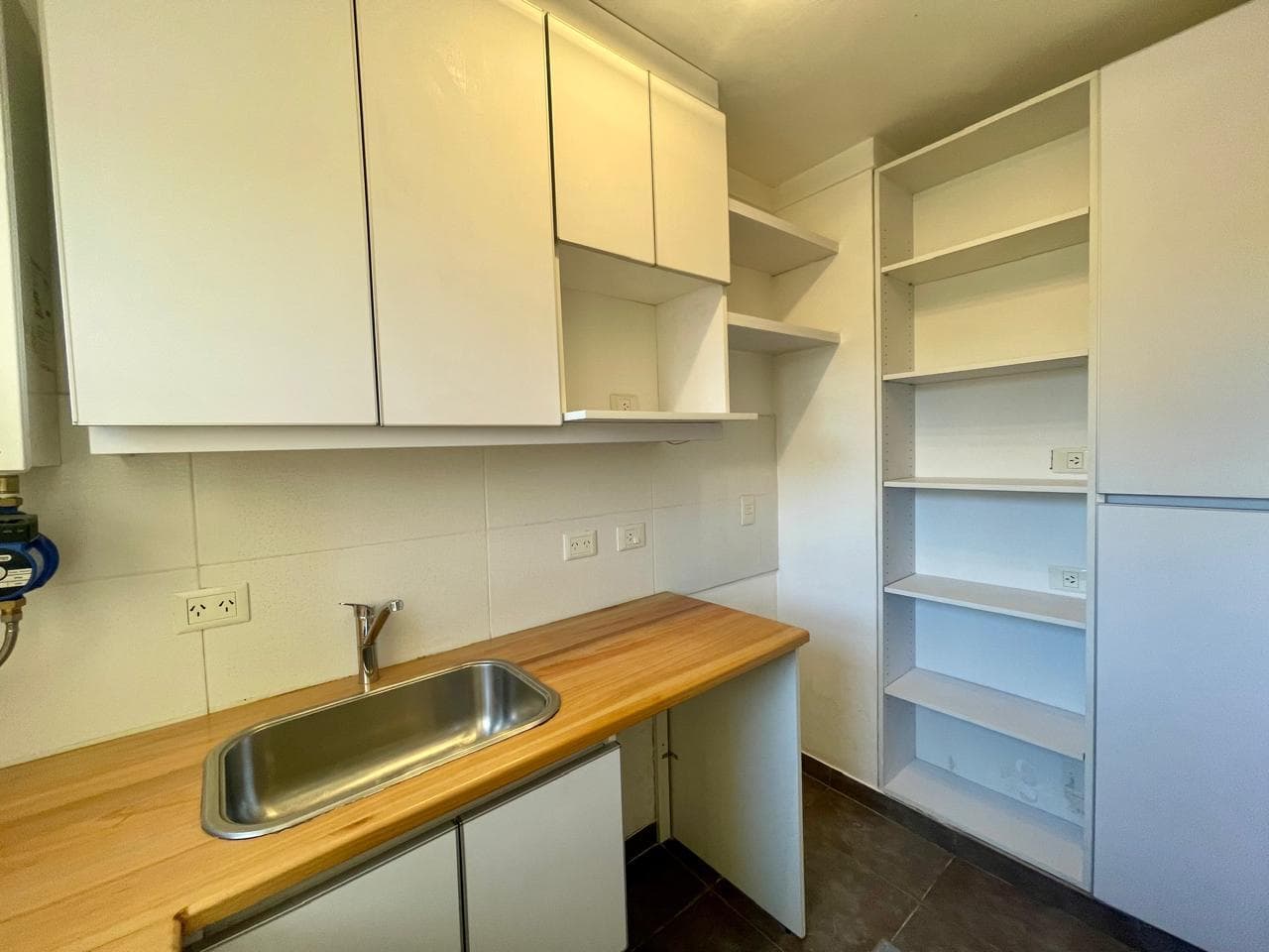 2-Bedroom Apartment in Villa del Parque