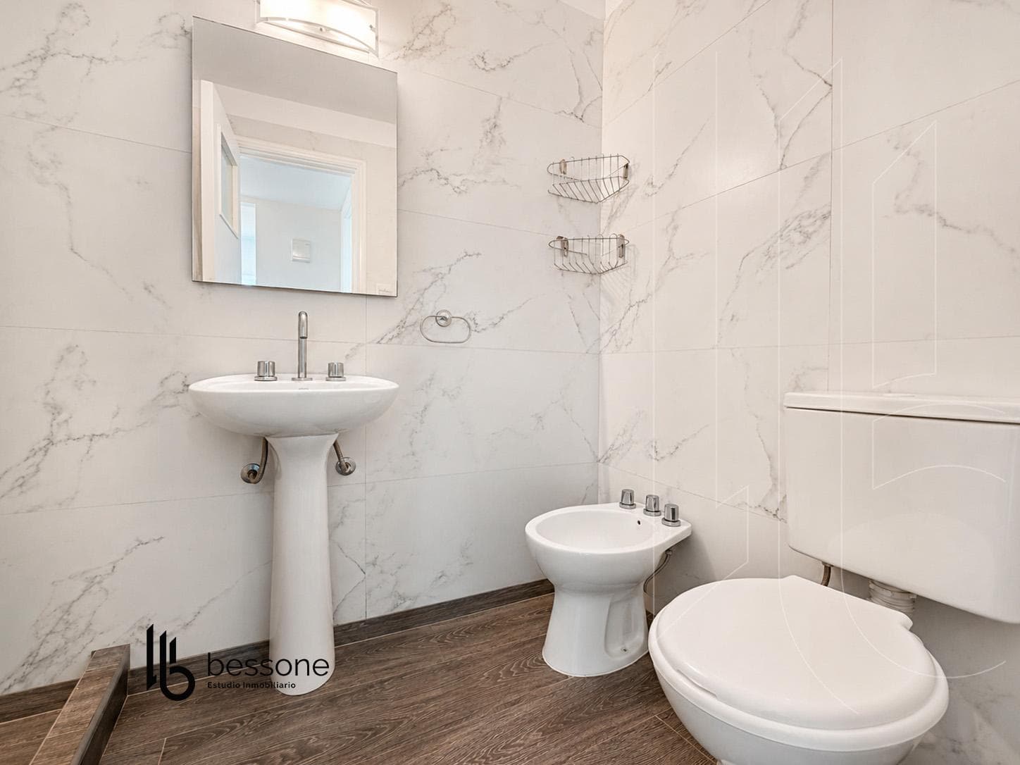 Renovated 2-Room Apartment - Plaza Colón