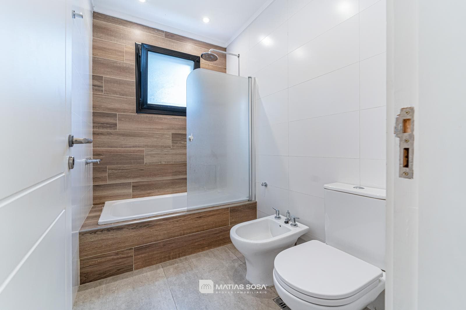 For Sale - House - 4 Rooms with Pool and Grill - Rumencó "Las Lomas"